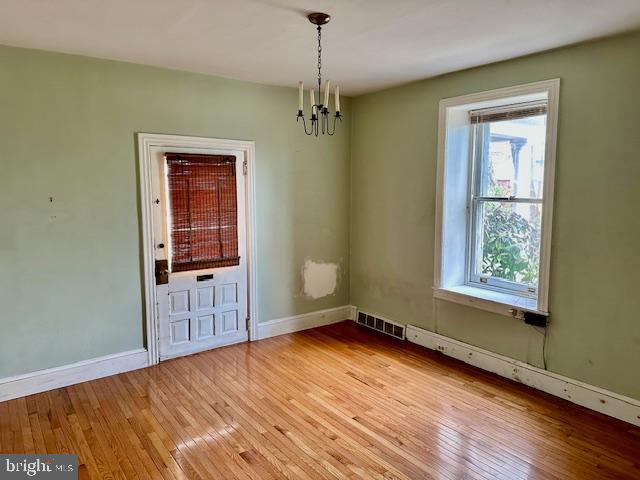 CHELTENHAM VIL - Residential