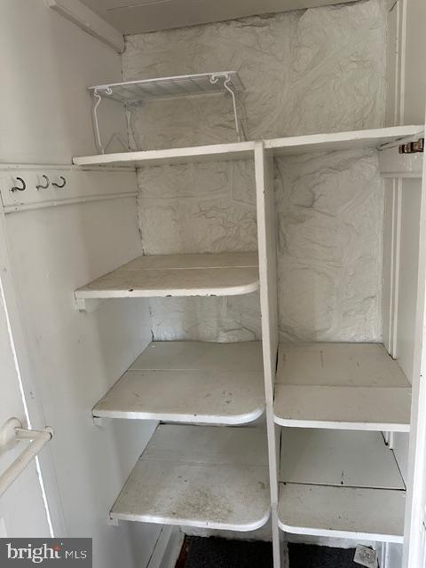 CHELTENHAM VIL - Residential