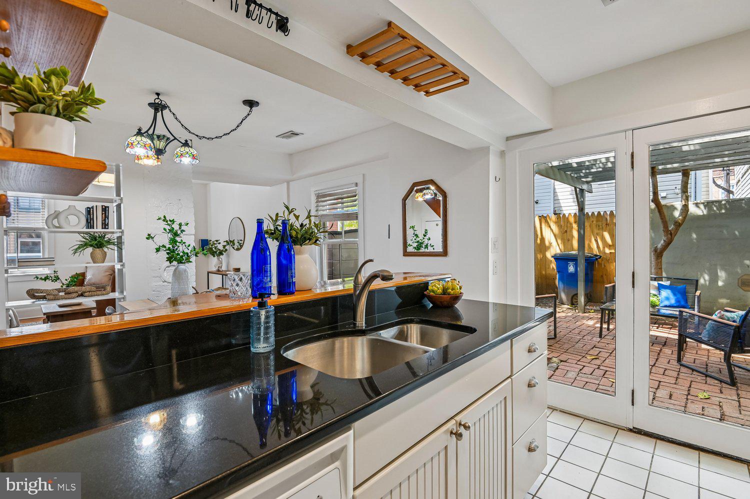 HISTORIC DISTRICT - Residential