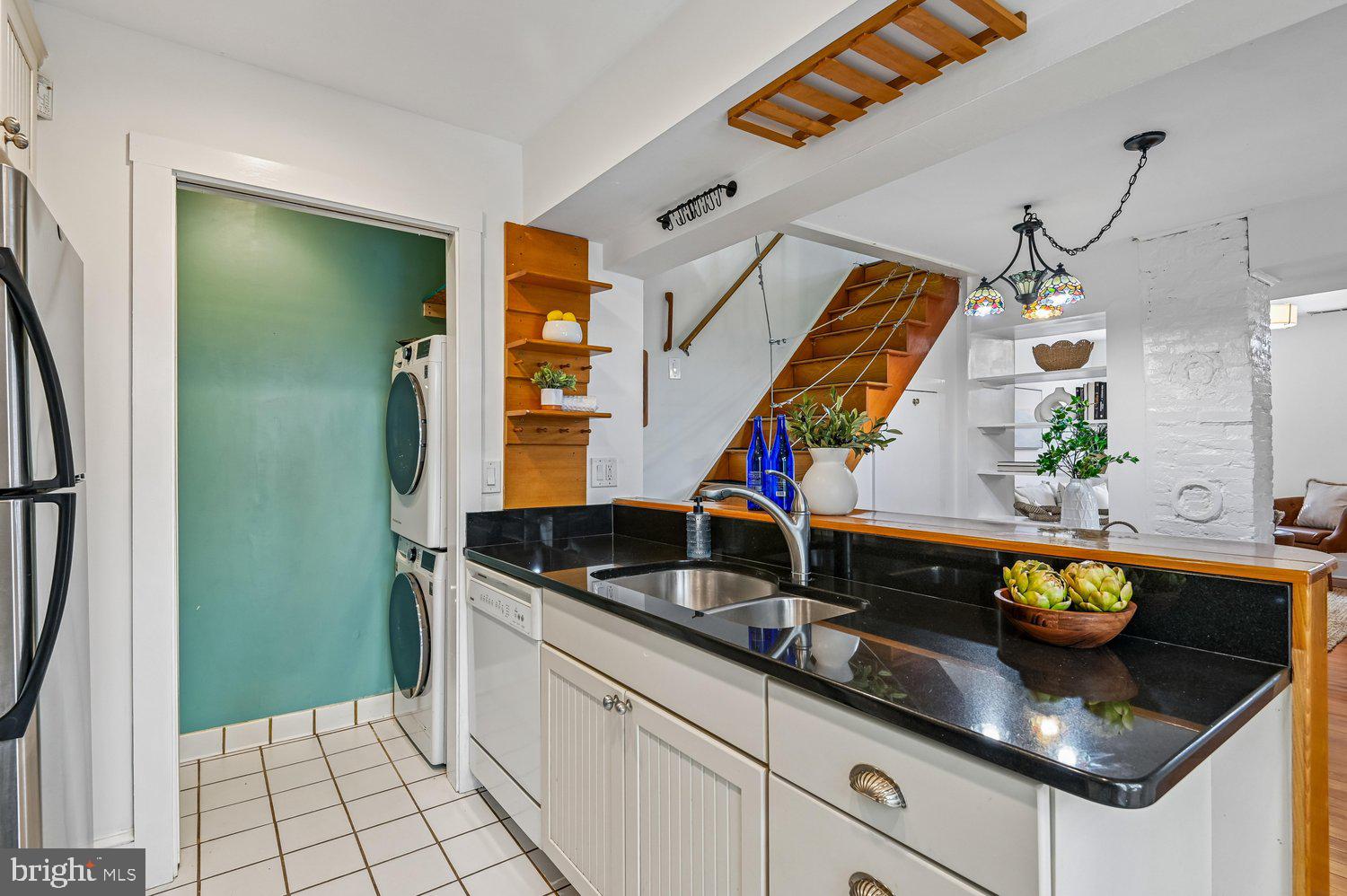 HISTORIC DISTRICT - Residential