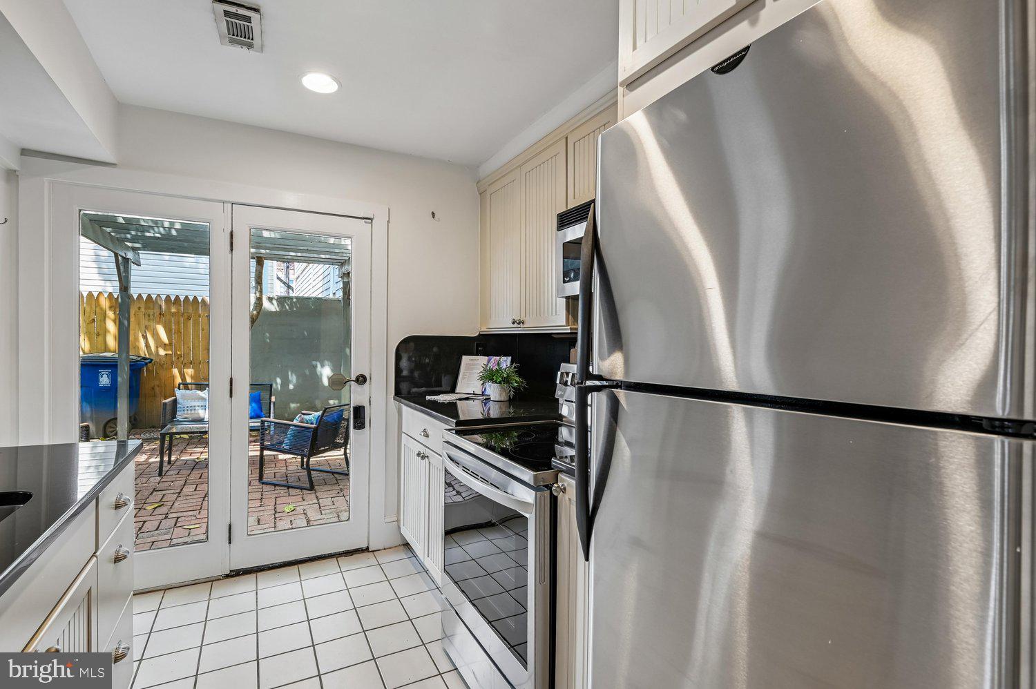 HISTORIC DISTRICT - Residential