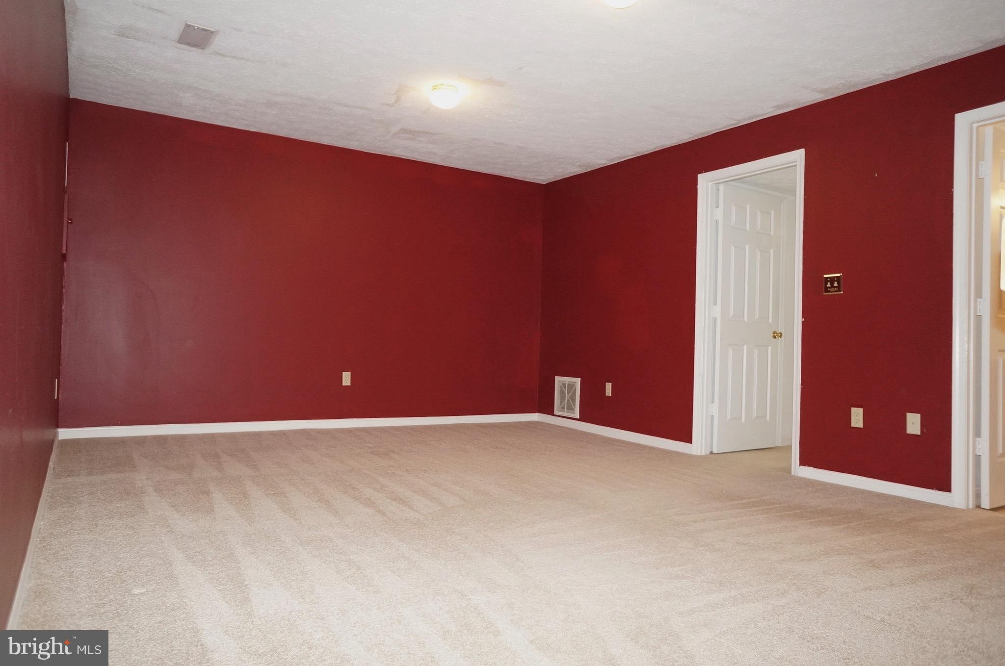 SPRING VALLEY - Residential