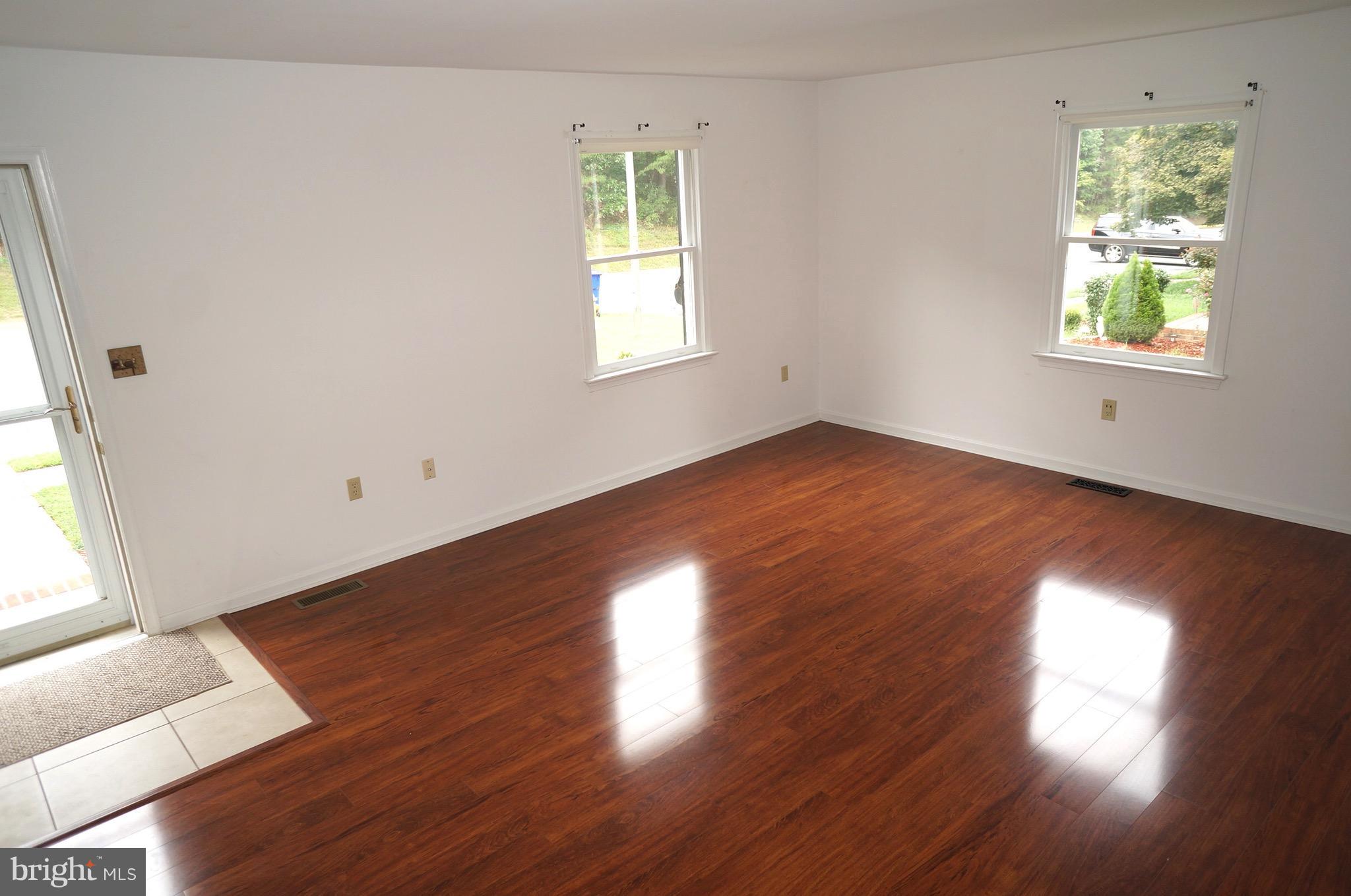 SPRING VALLEY - Residential