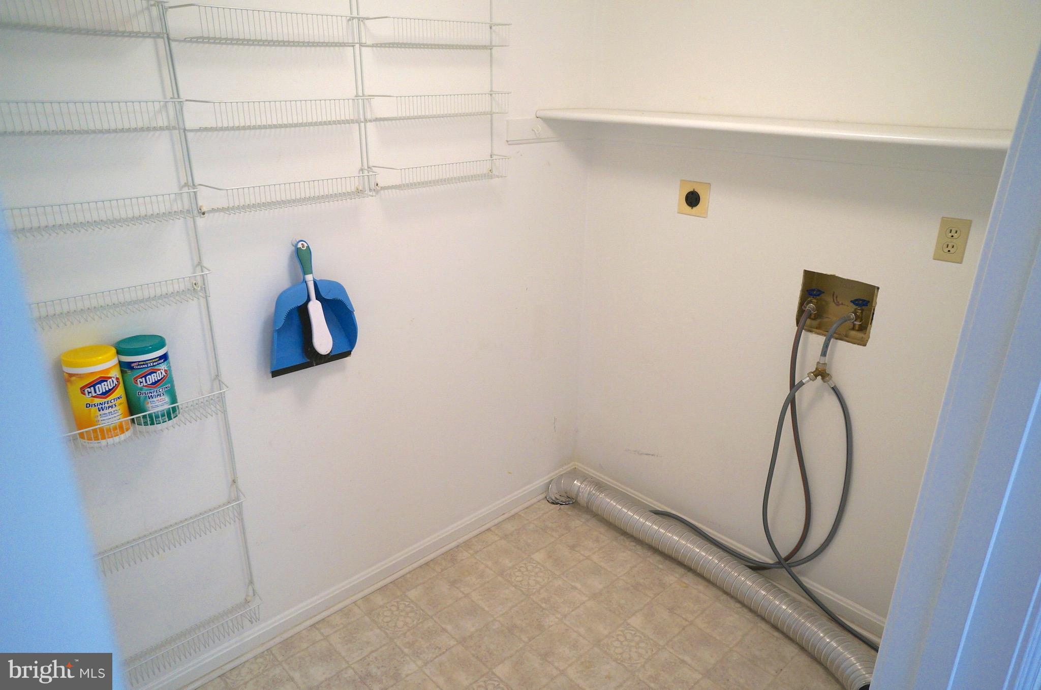 SPRING VALLEY - Residential