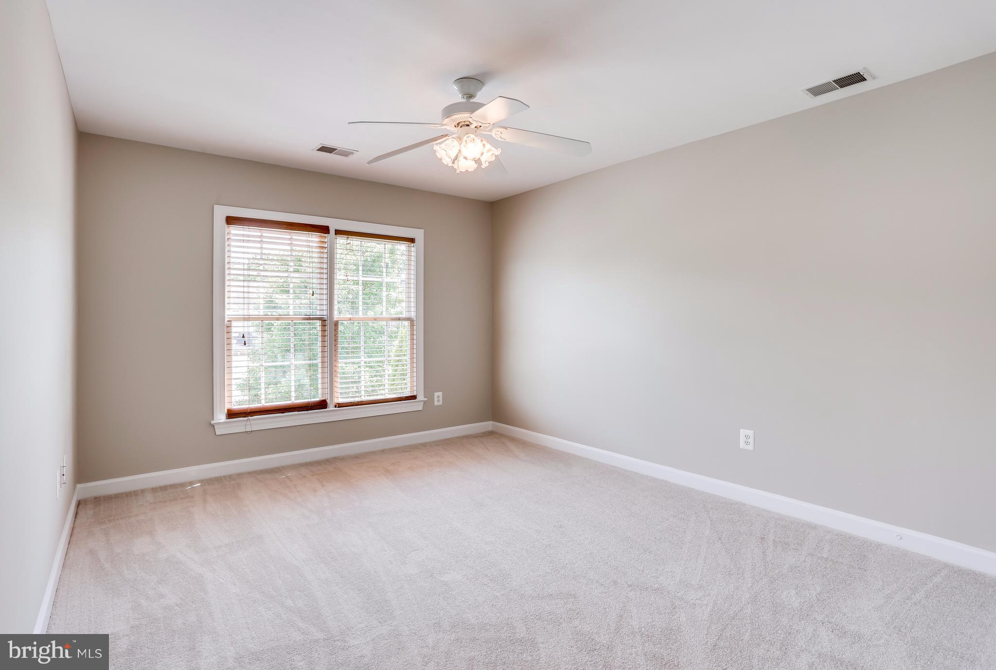 GROVEMONT - Residential Lease