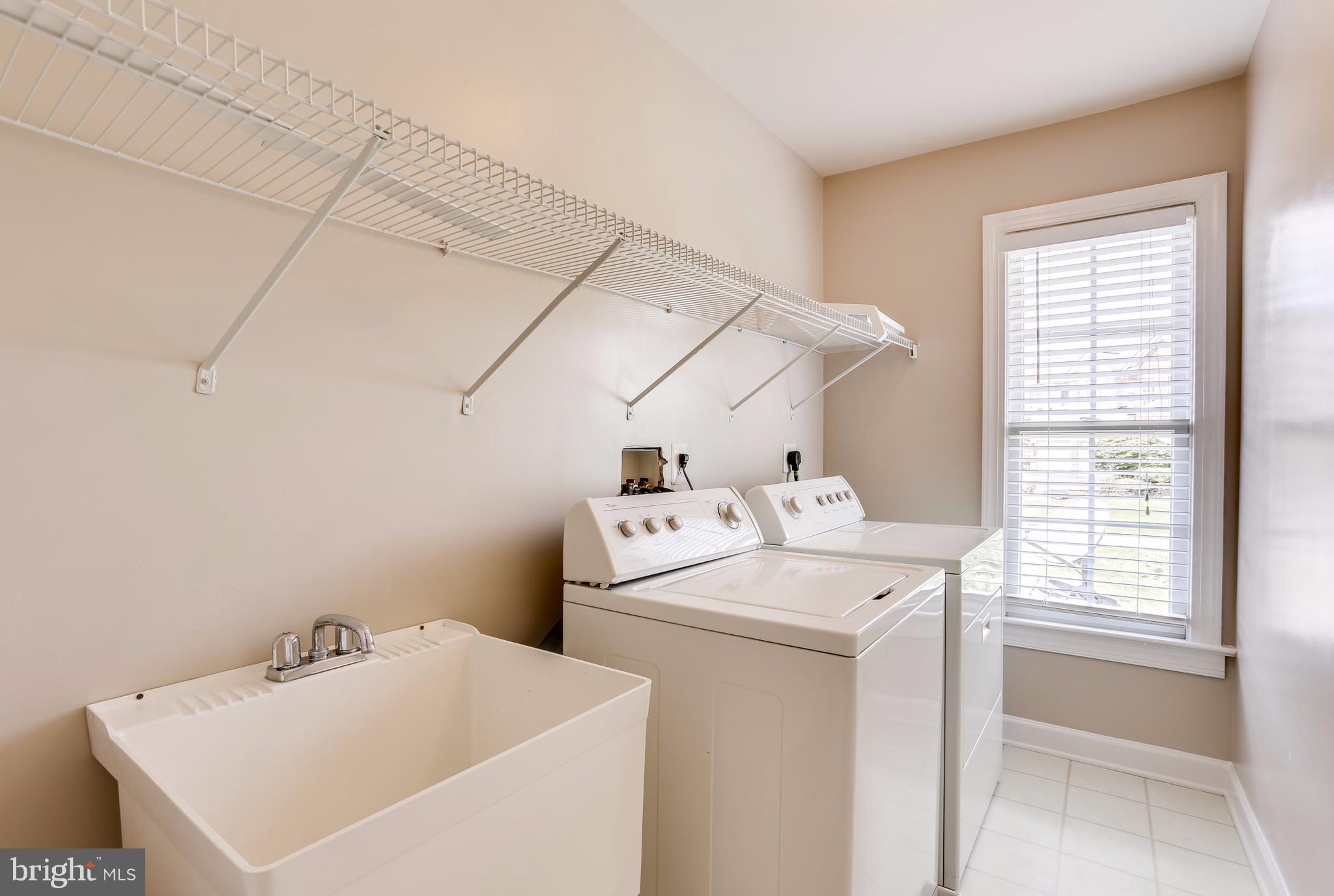 GROVEMONT - Residential Lease