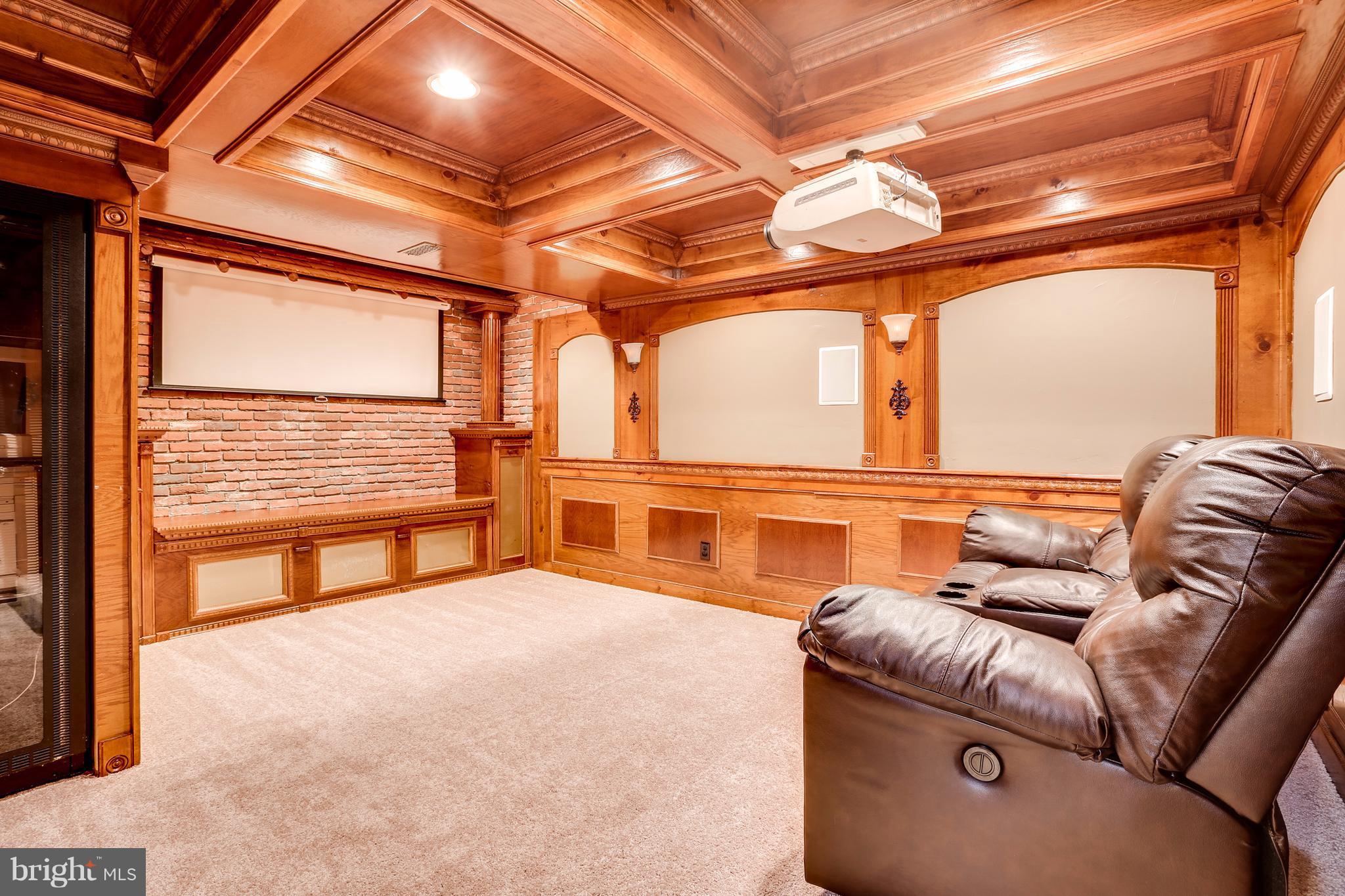 GROVEMONT - Residential Lease