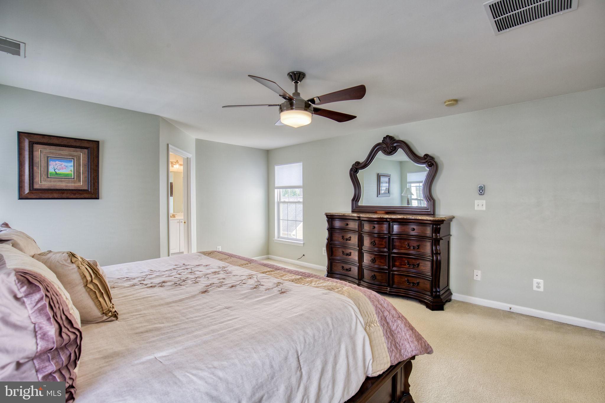 PORT POTOMAC - Residential