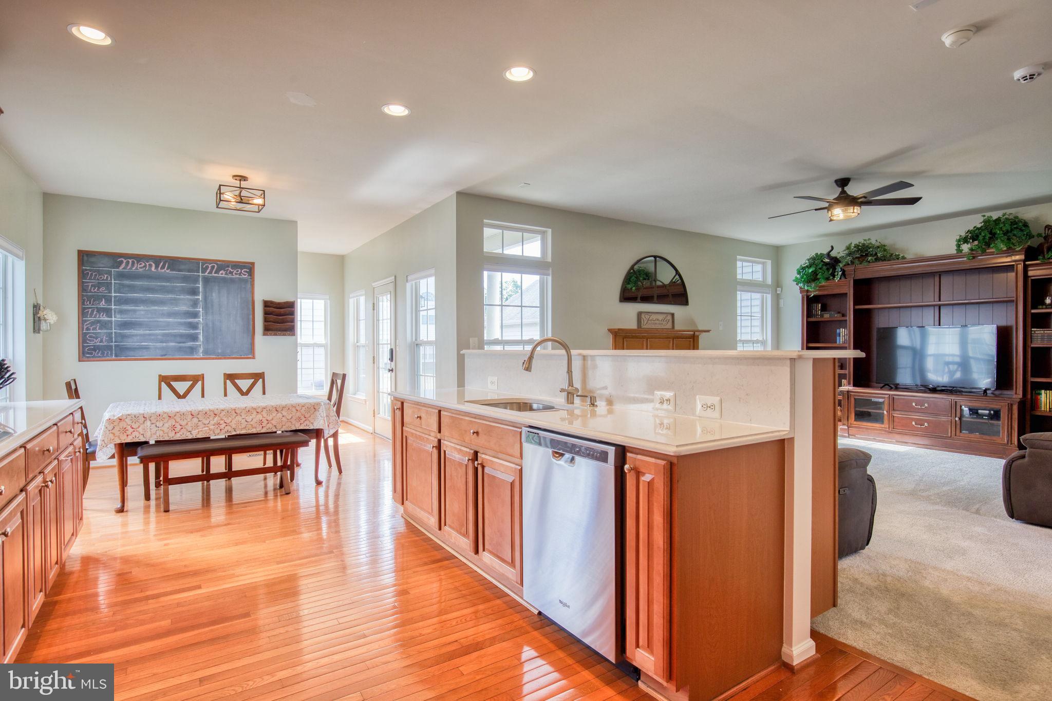 PORT POTOMAC - Residential