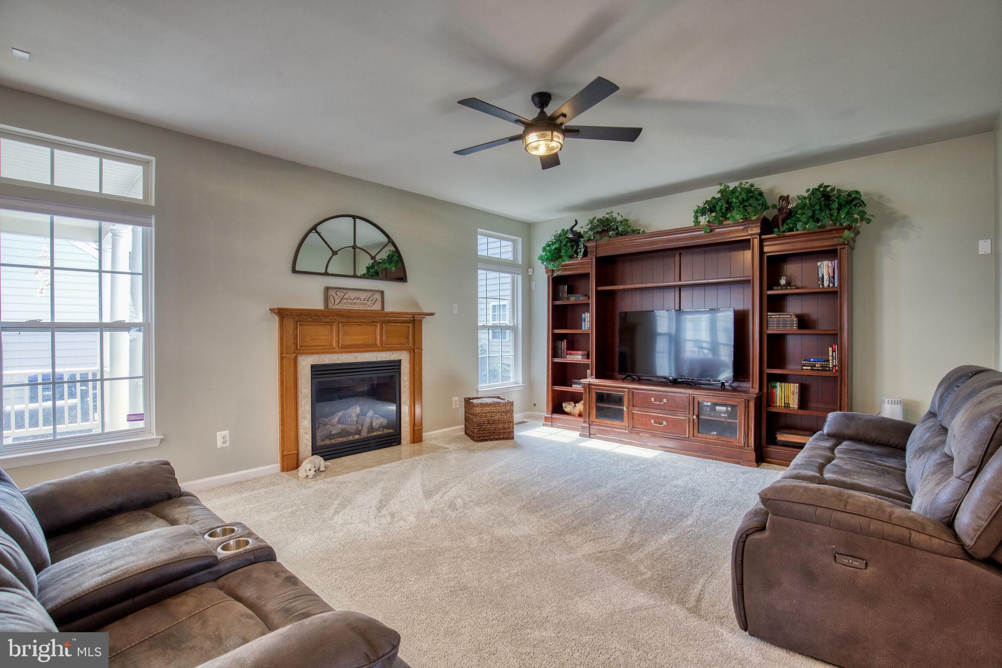 PORT POTOMAC - Residential