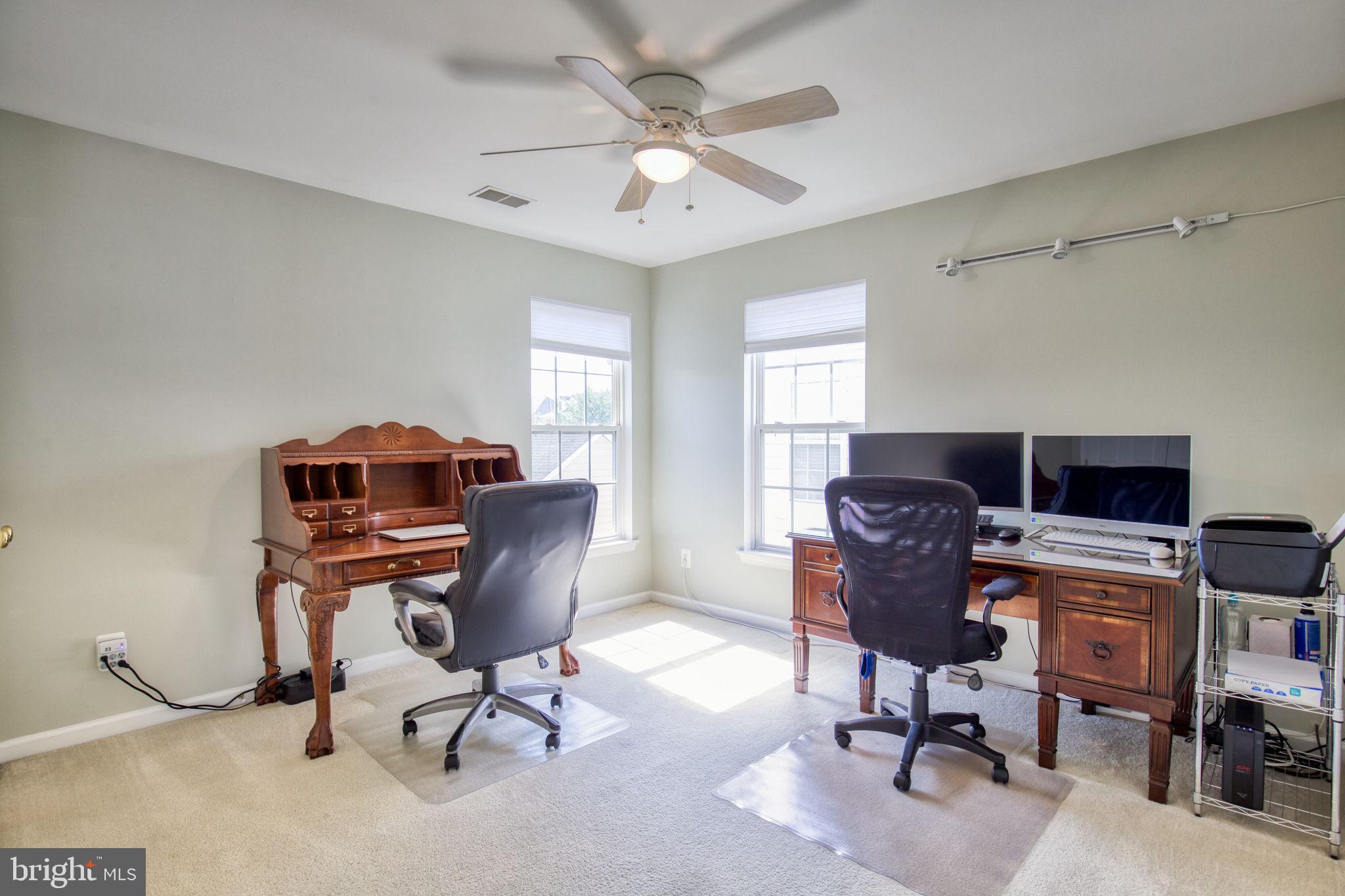 PORT POTOMAC - Residential