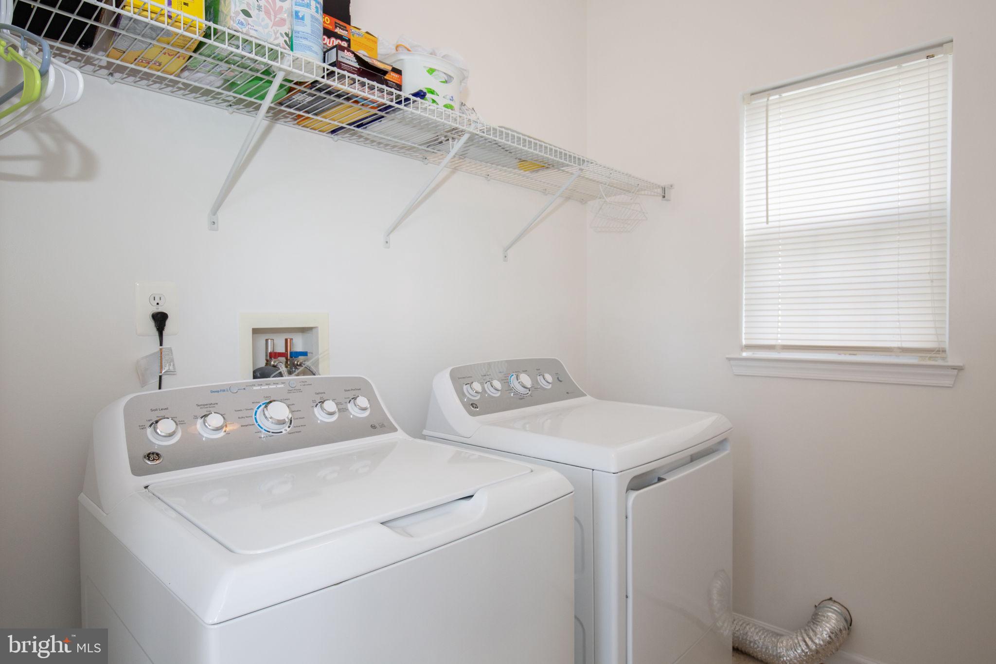 PORT POTOMAC - Residential