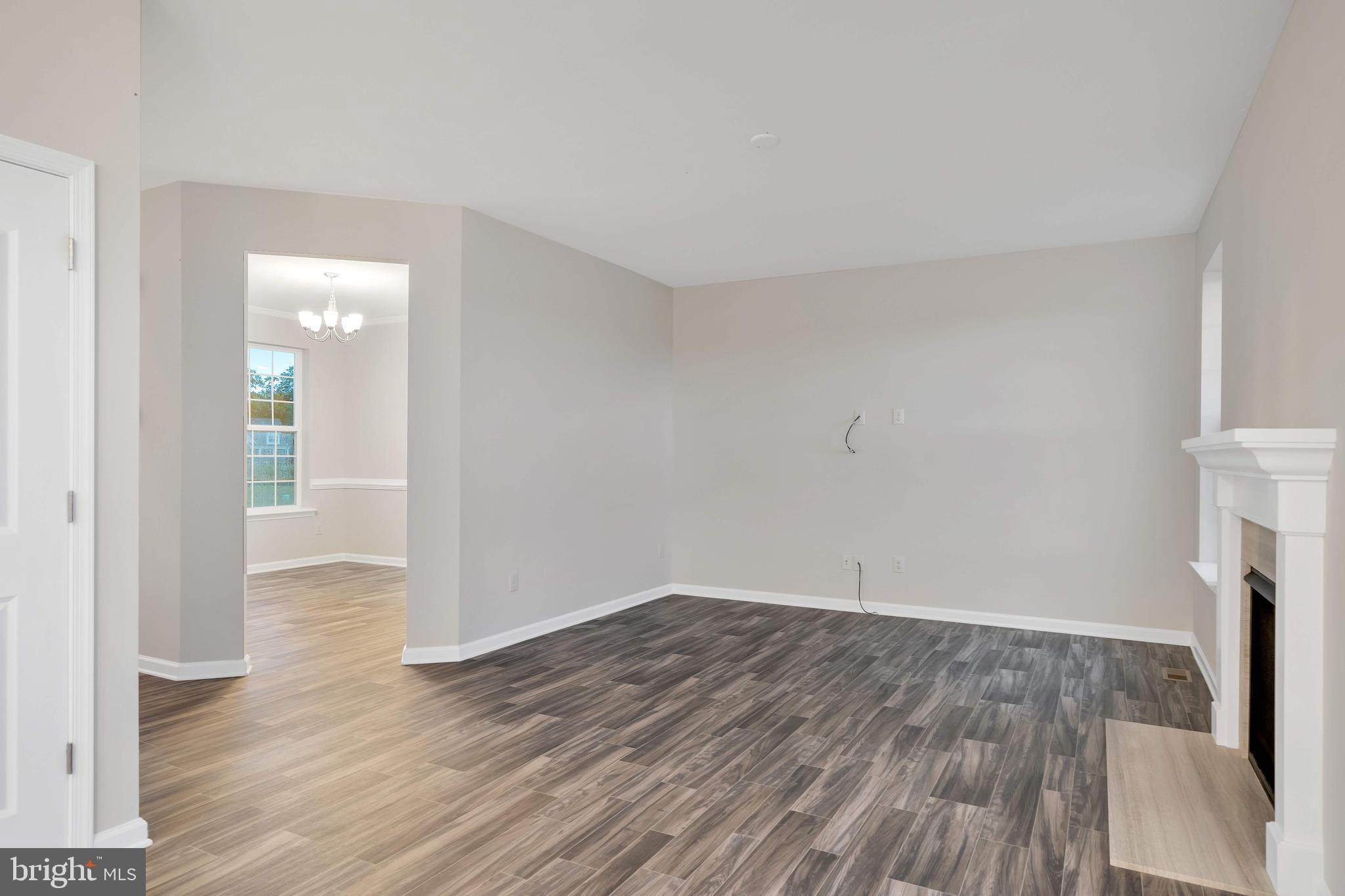 GARRISON LAKE GREE - Residential