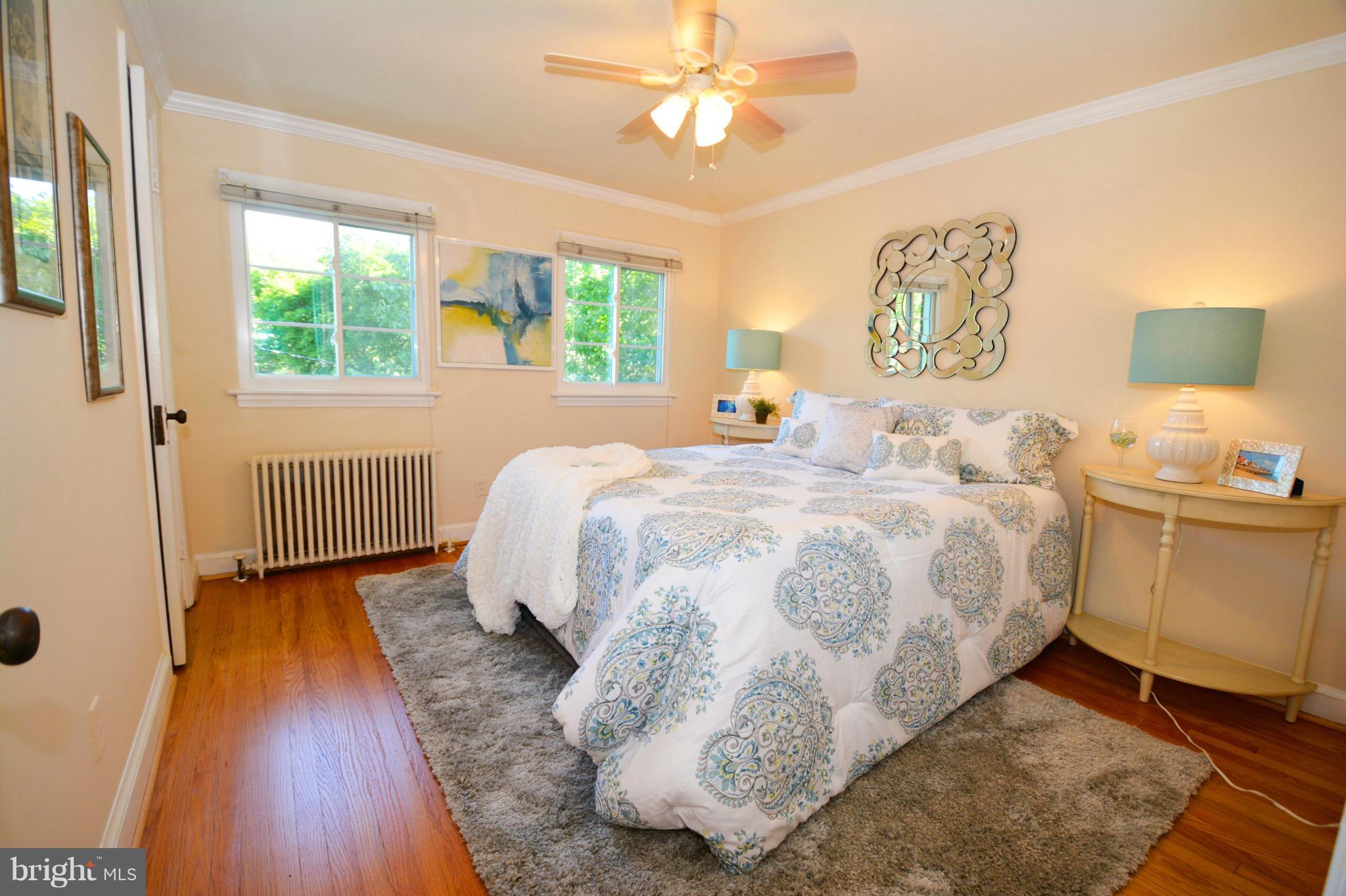 OLD TOWN ALEXANDRIA - Residential