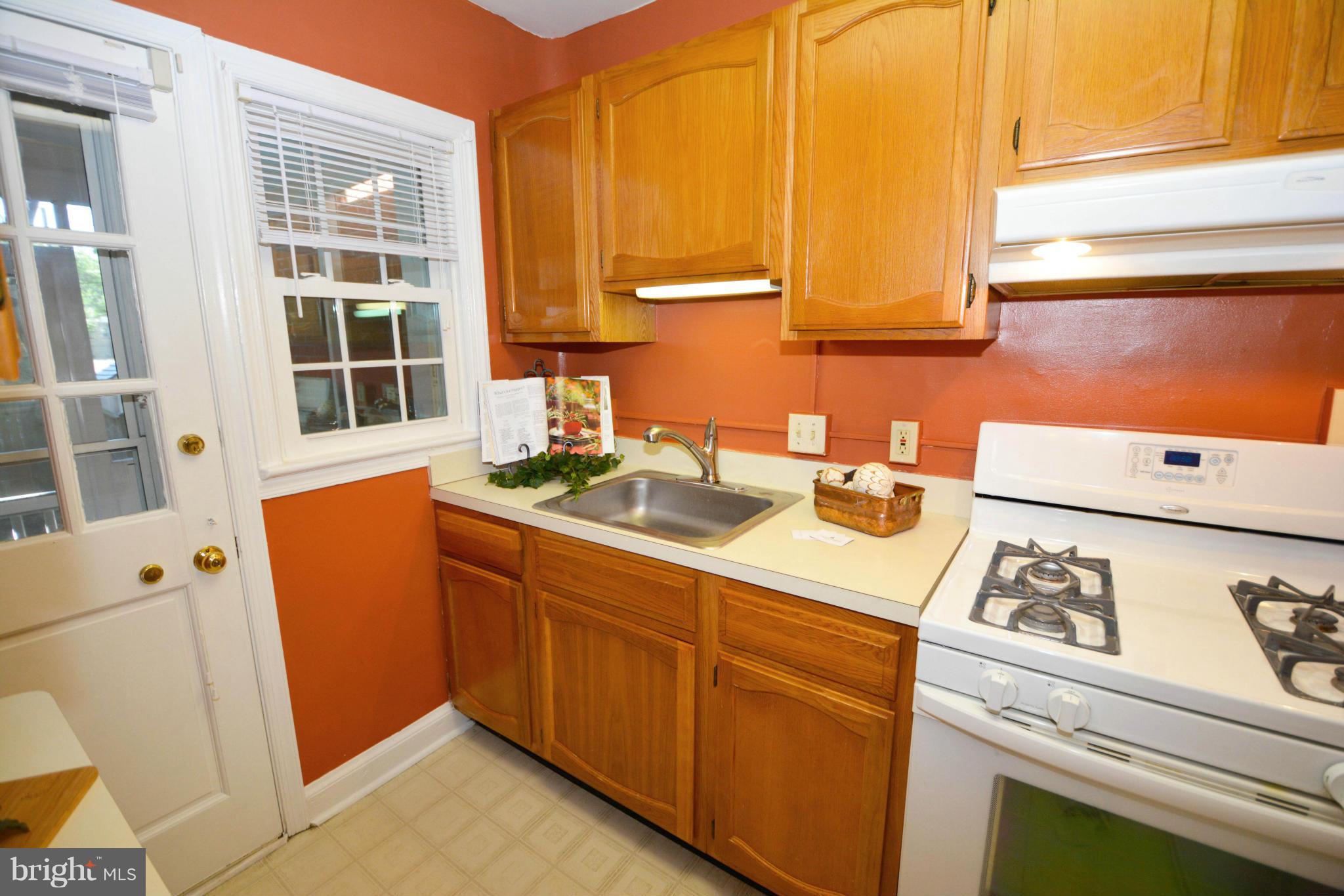 OLD TOWN ALEXANDRIA - Residential