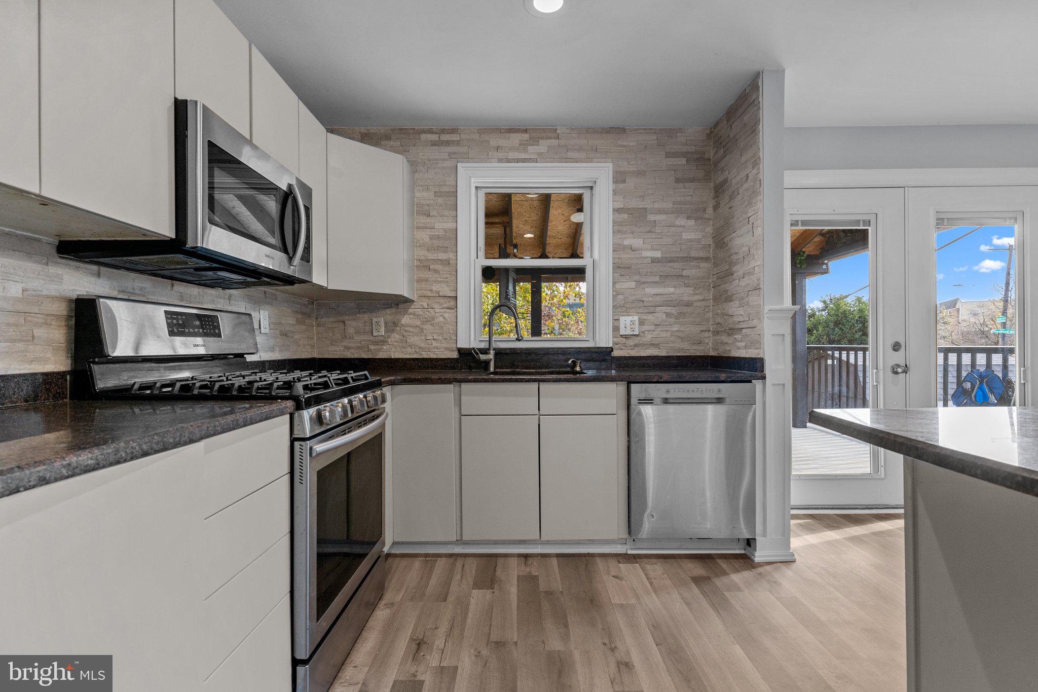 PARKWOOD - Residential