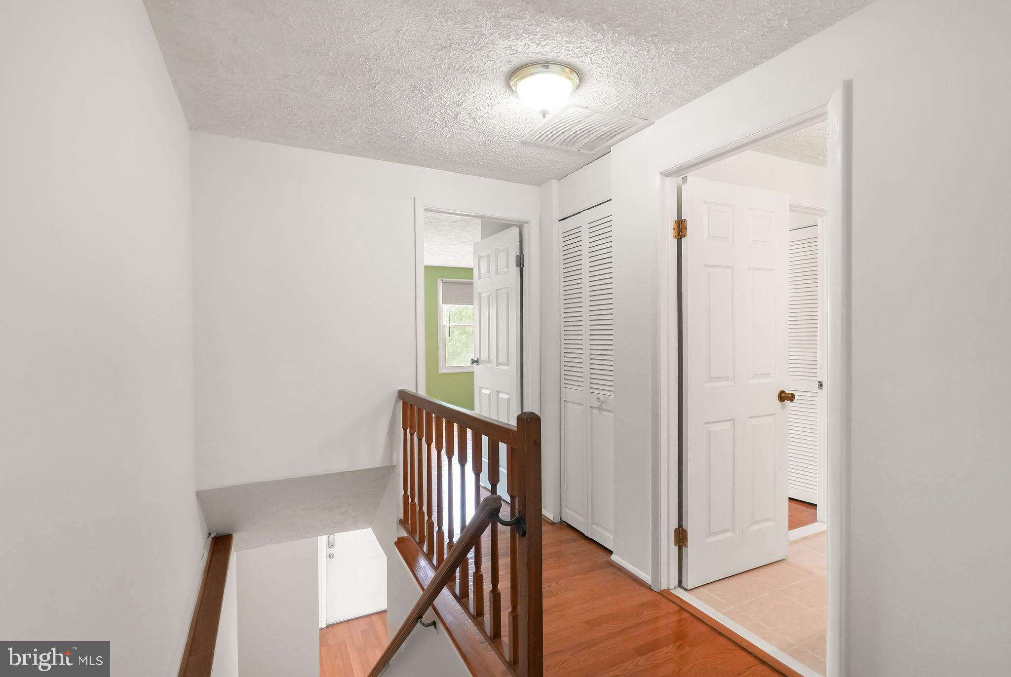 HUNINGTON RIDGE - Residential