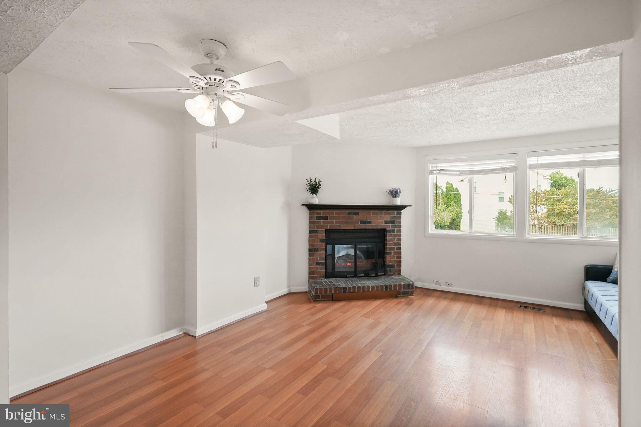 HUNINGTON RIDGE - Residential