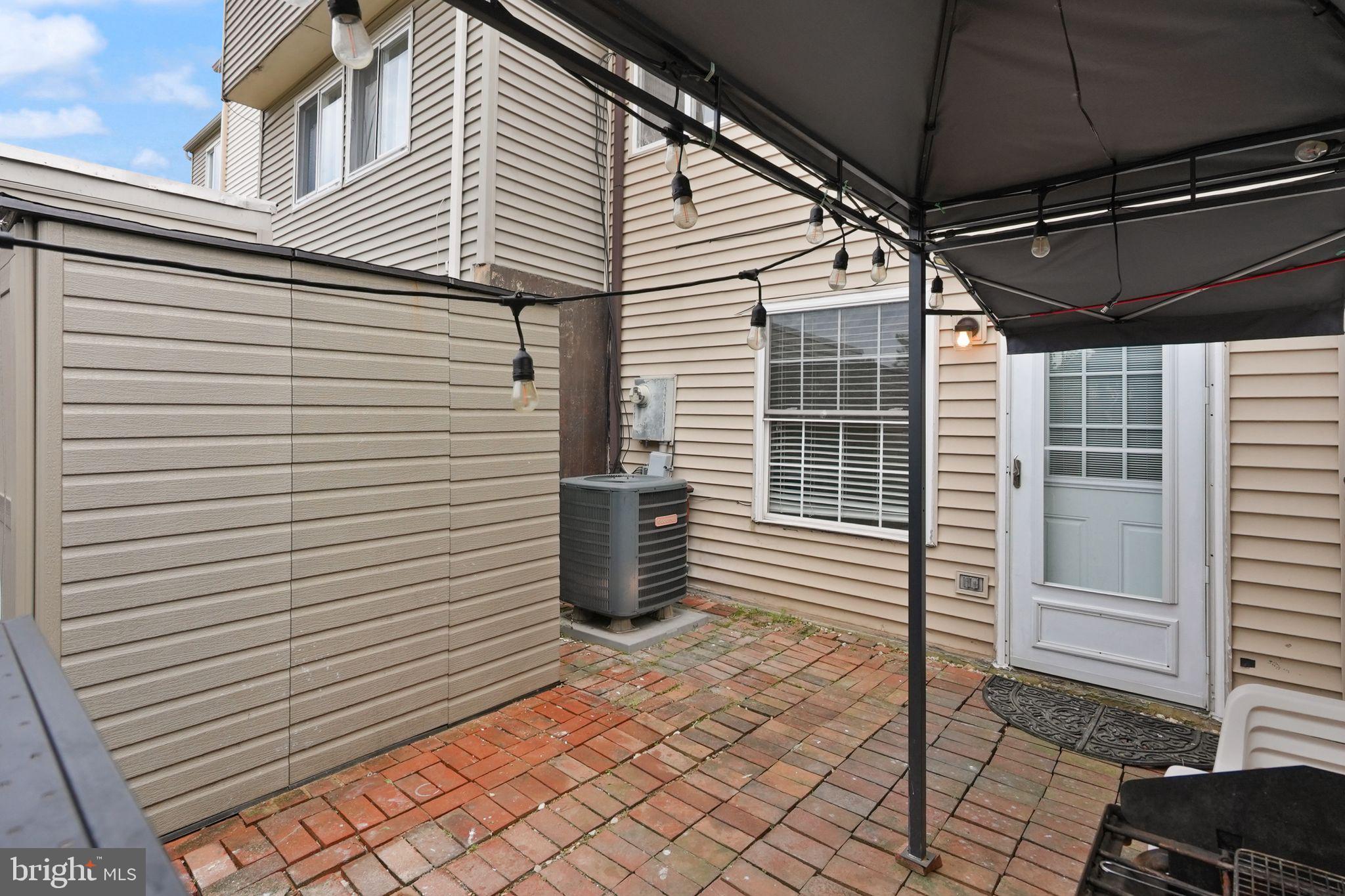 HUNINGTON RIDGE - Residential