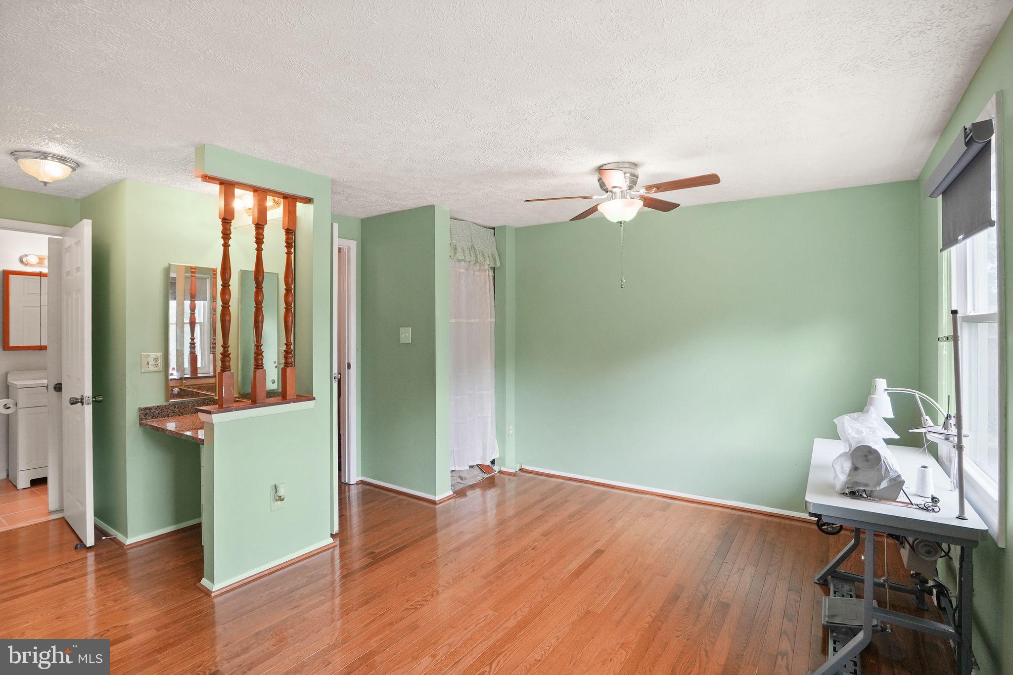 HUNINGTON RIDGE - Residential