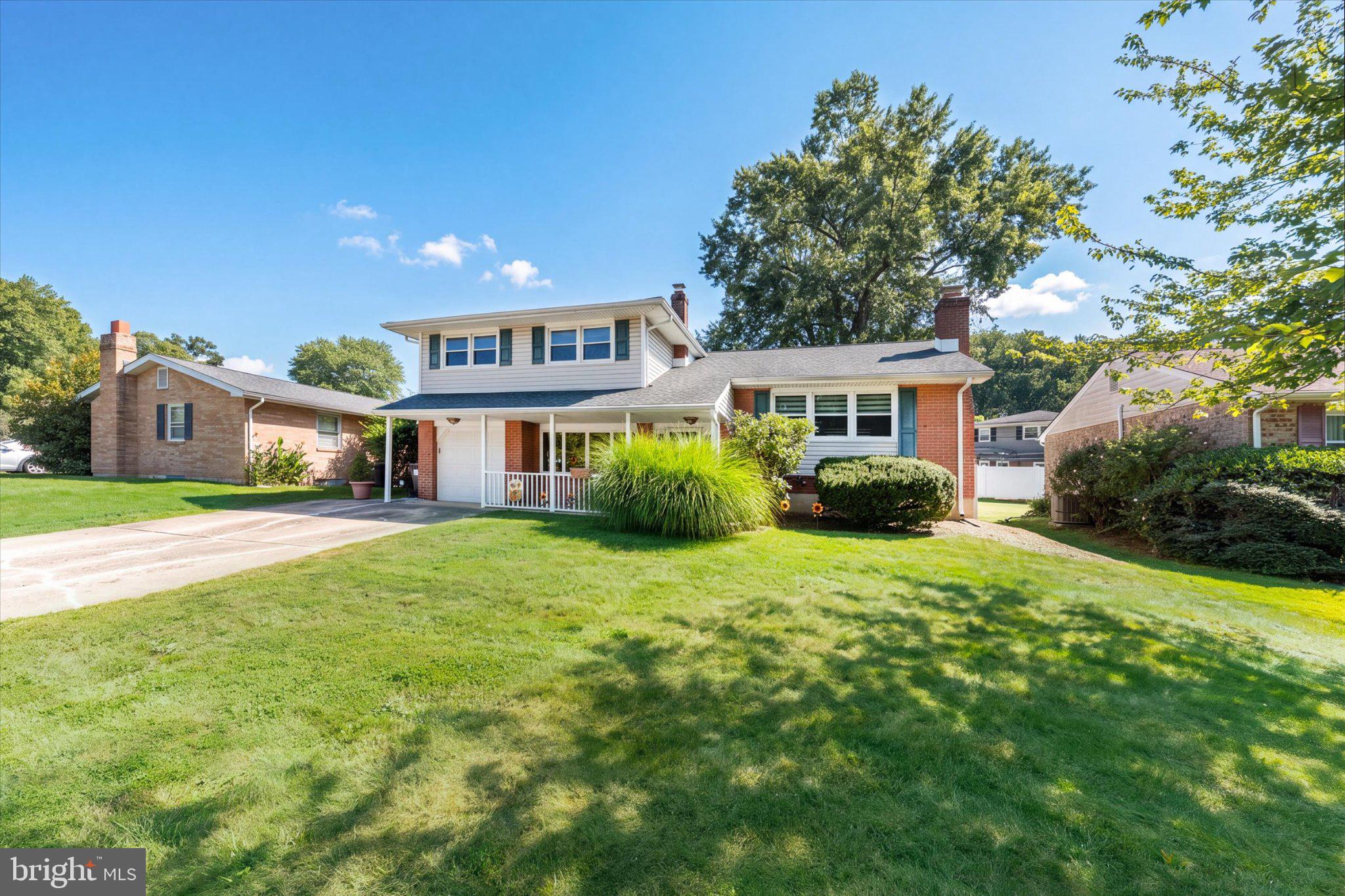 2617 WHITMAN DRIVE