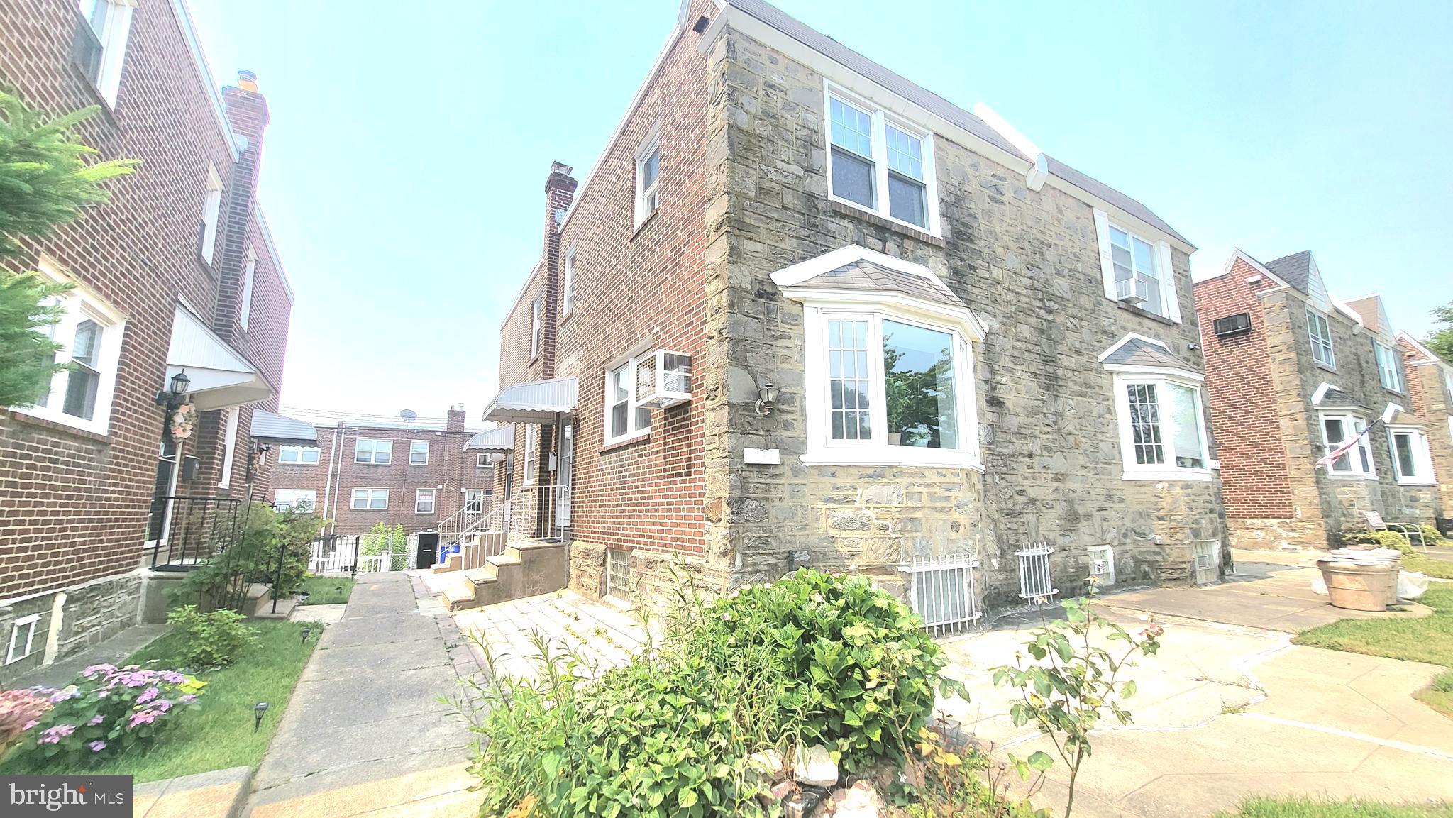CASTOR GARDENS - Residential