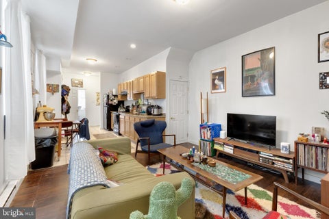 Condo For Rent - 2010 E York Street #1F<br/> PHILADELPHIA, PA 19125