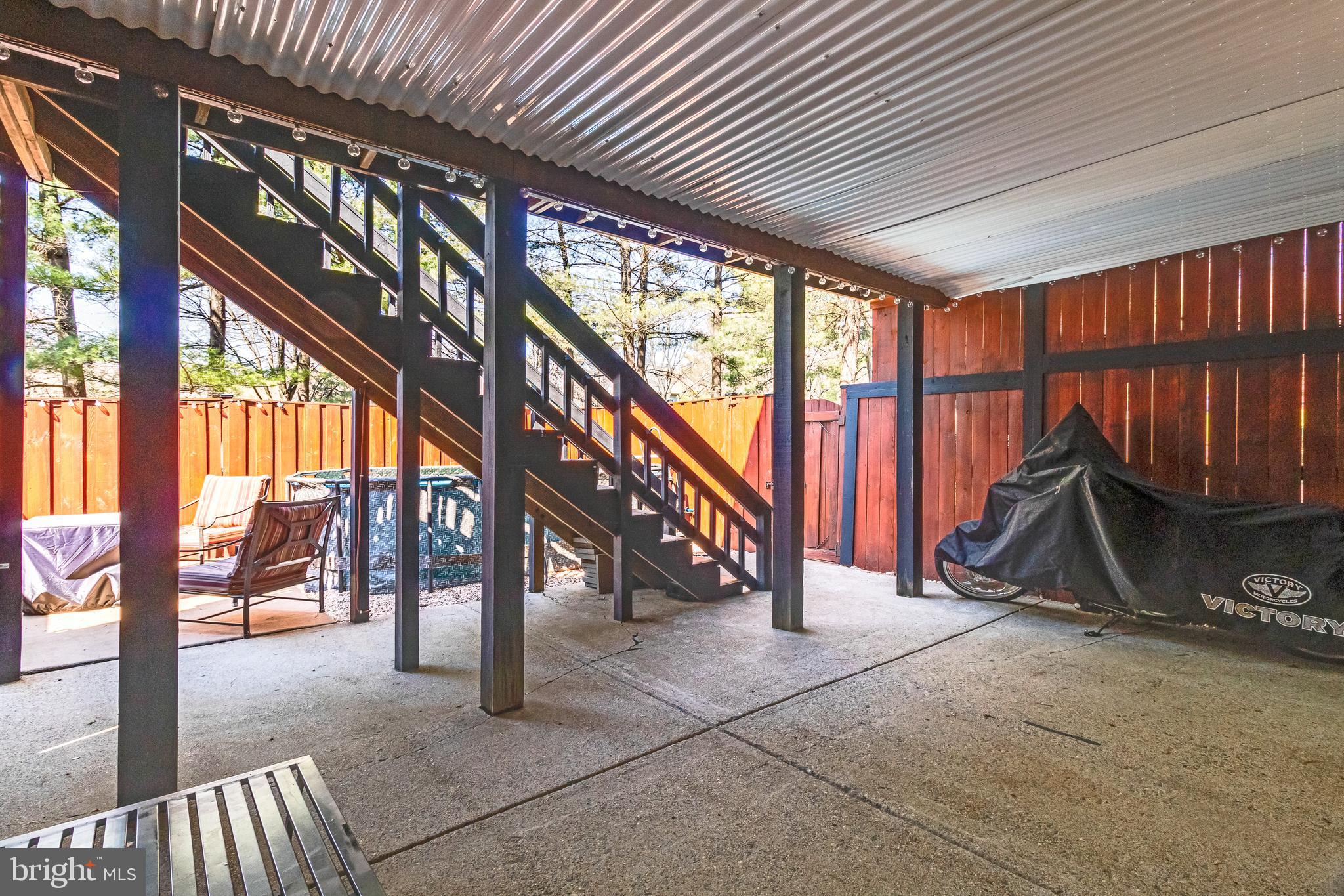 CHURCHILL TOWN SECTOR - Residential