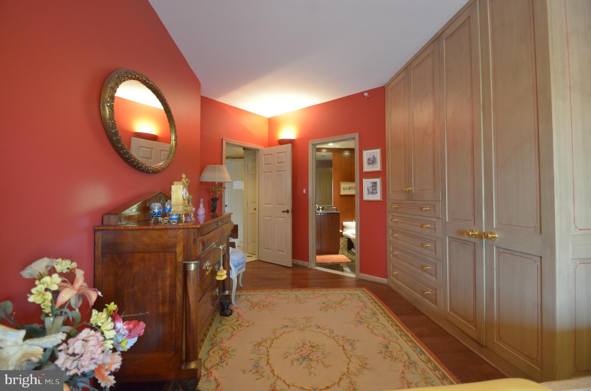 TUSCANY CANTERBURY - Residential