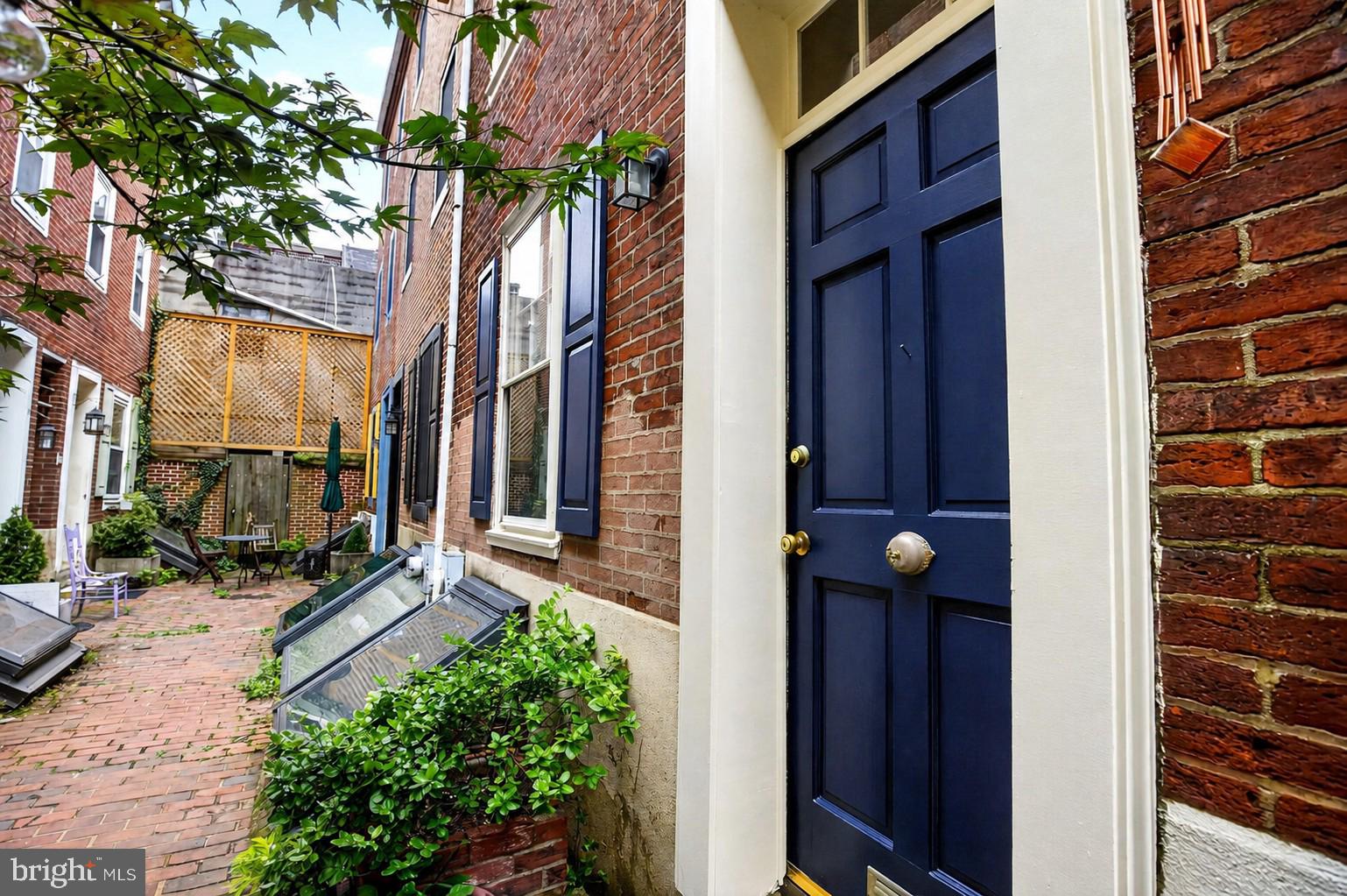 506 S HANCOCK STREET