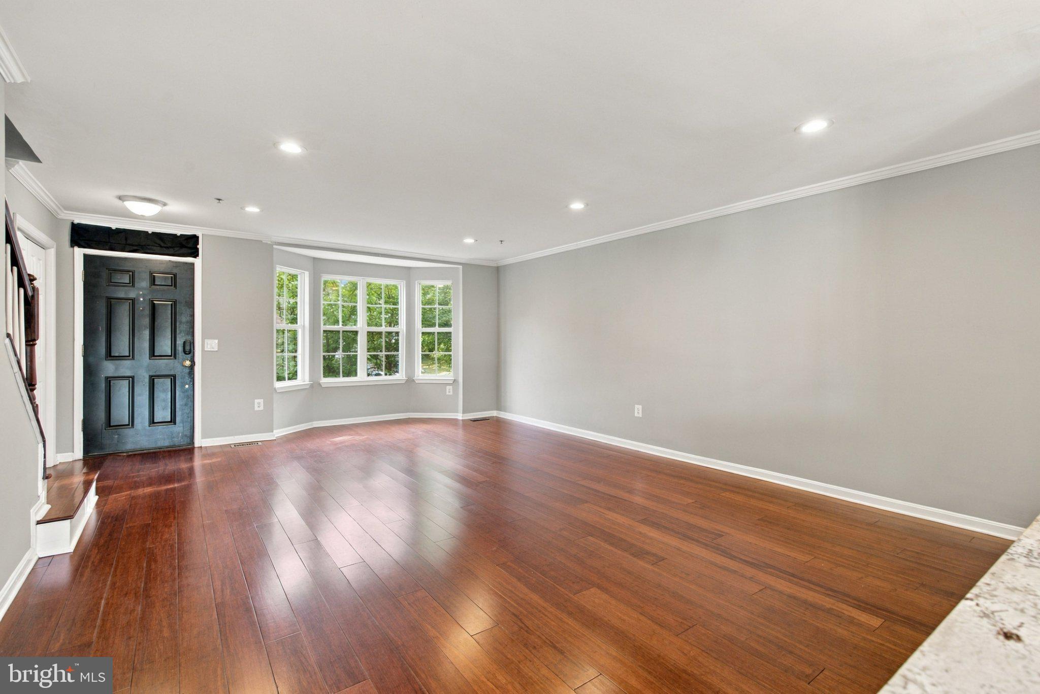 10907 DANIEL SIM COURT