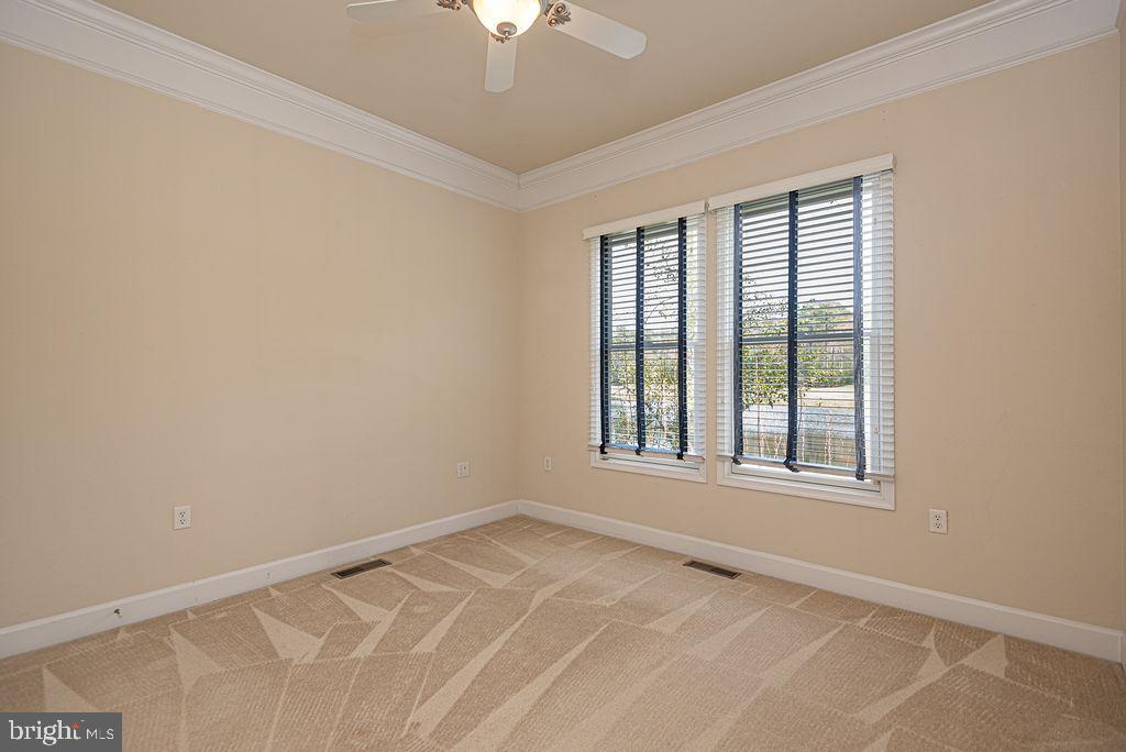 GLEN RIDDLE - Residential