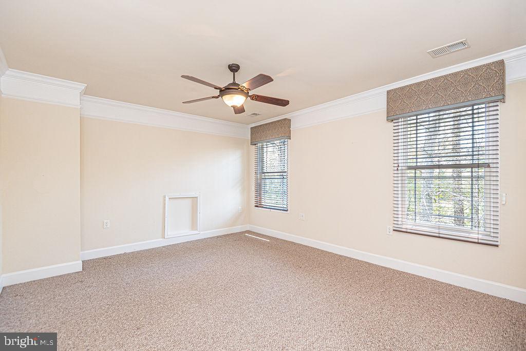 GLEN RIDDLE - Residential