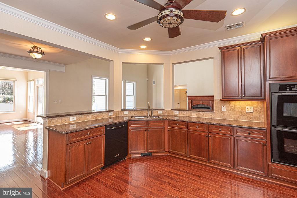 GLEN RIDDLE - Residential