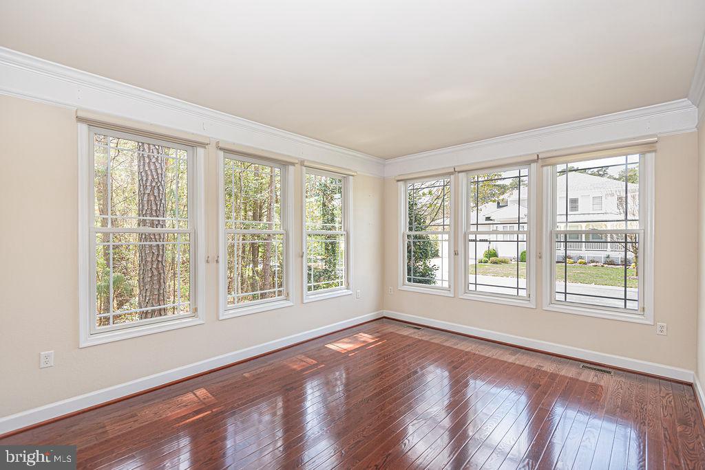 GLEN RIDDLE - Residential