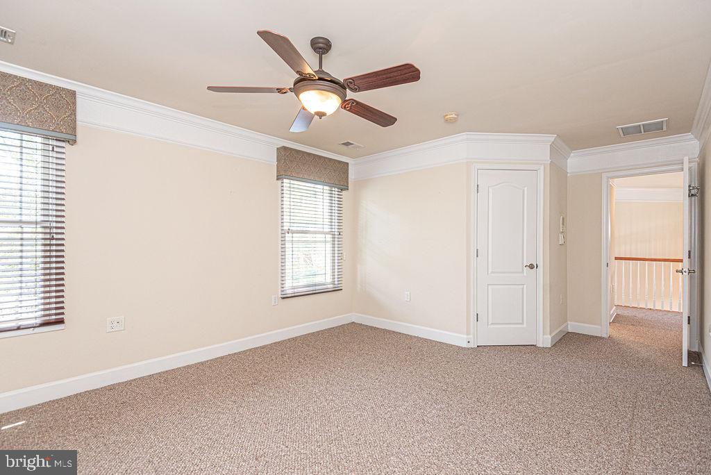 GLEN RIDDLE - Residential