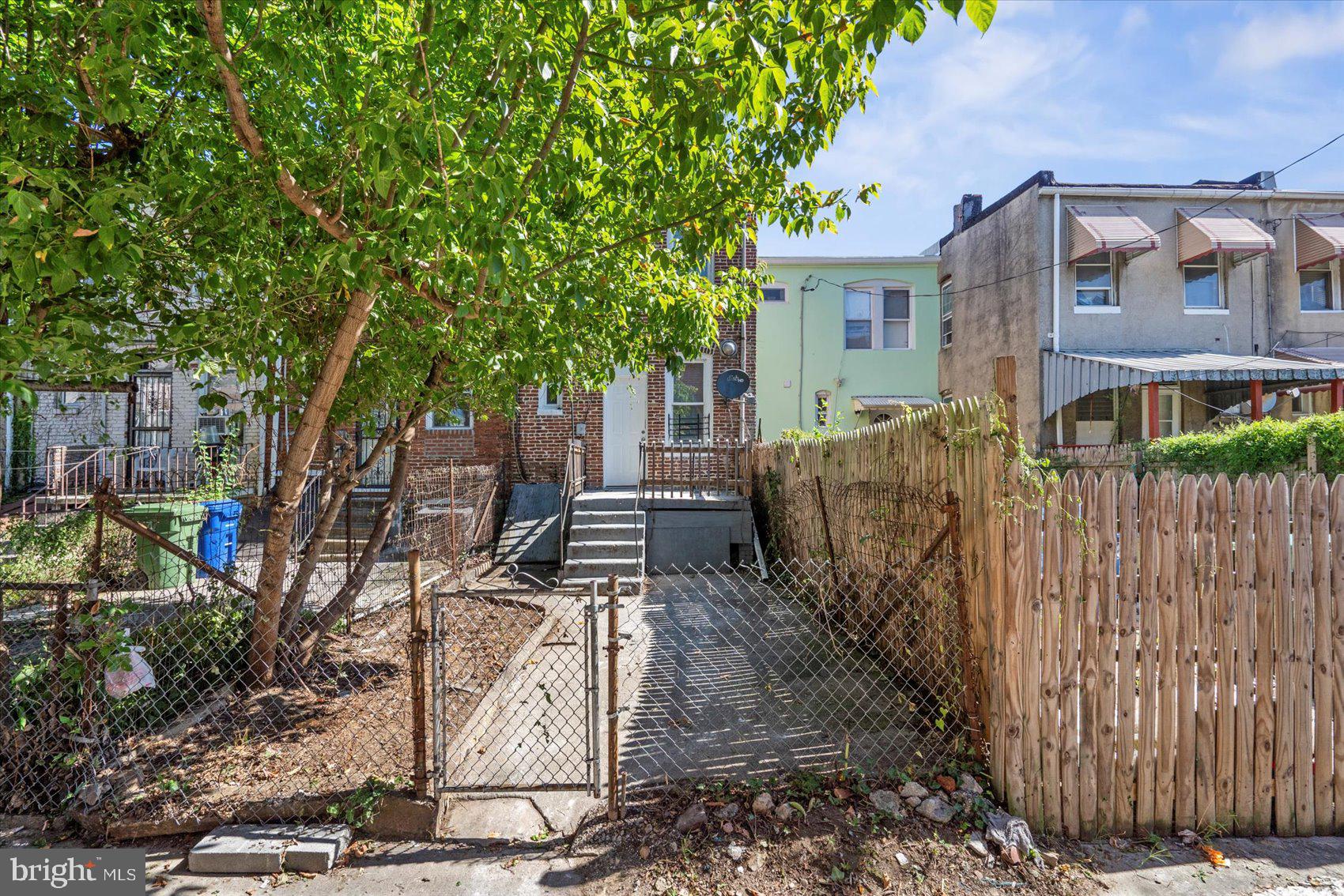 COLDSTREAM HOMESTEAD MONTEBELLO HISTORIC DISTRICT - Residential