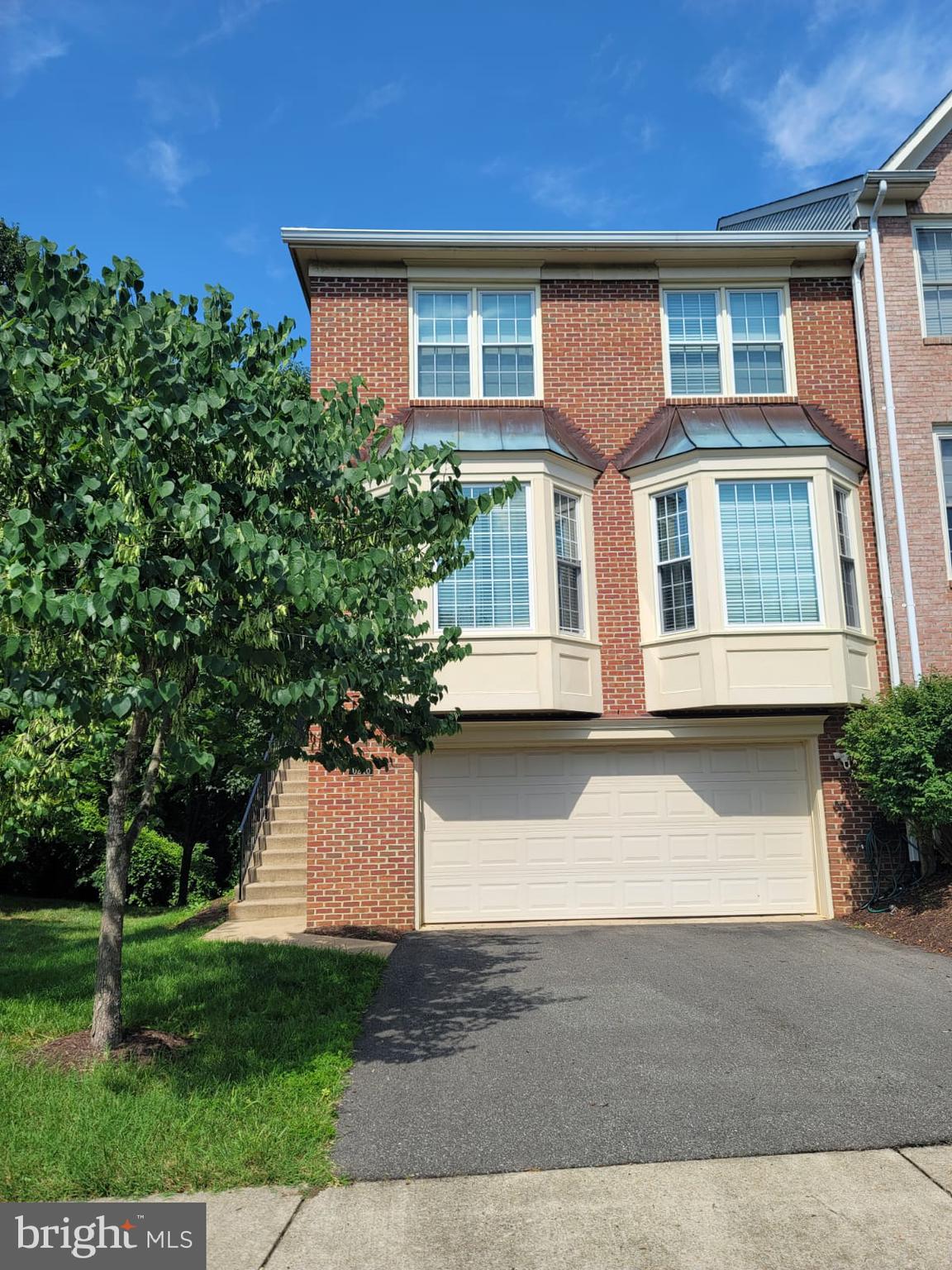 KINGSTOWNE - Residential Lease