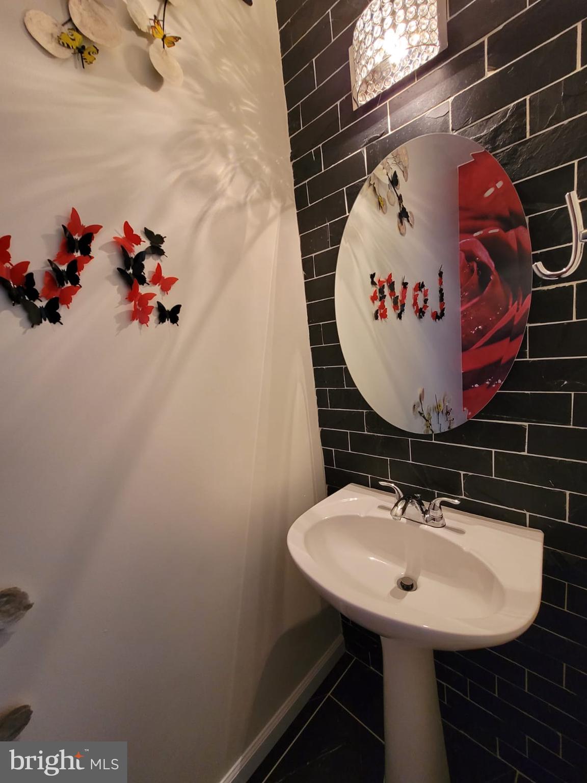 KINGSTOWNE - Residential Lease