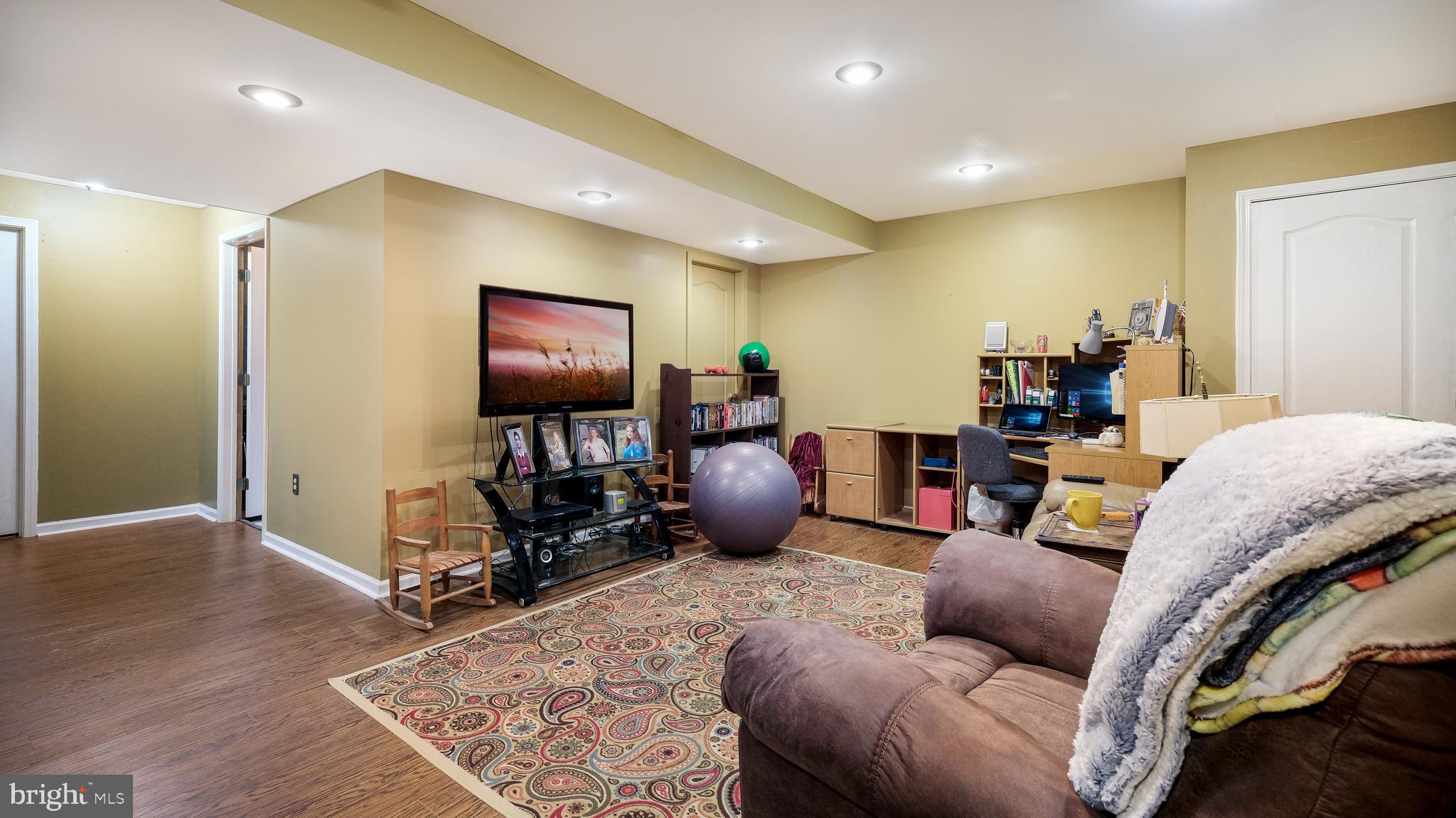 SITERS SQUARE - Residential