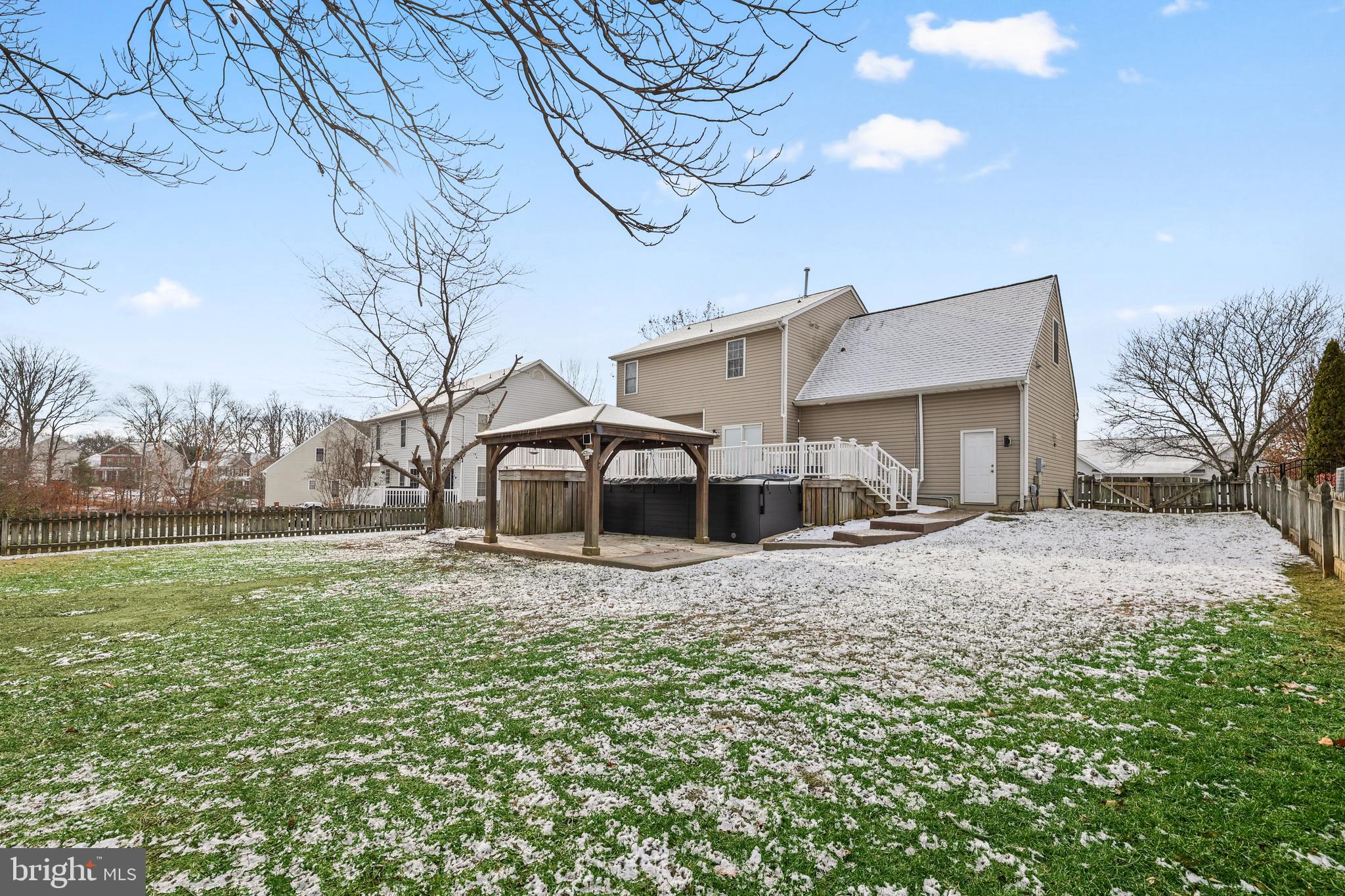 LEELAND STATION - Residential