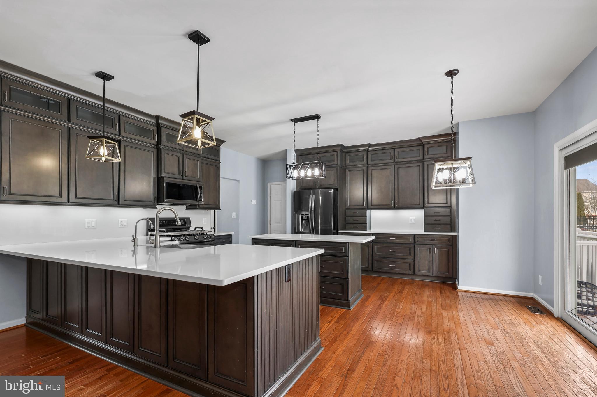 LEELAND STATION - Residential