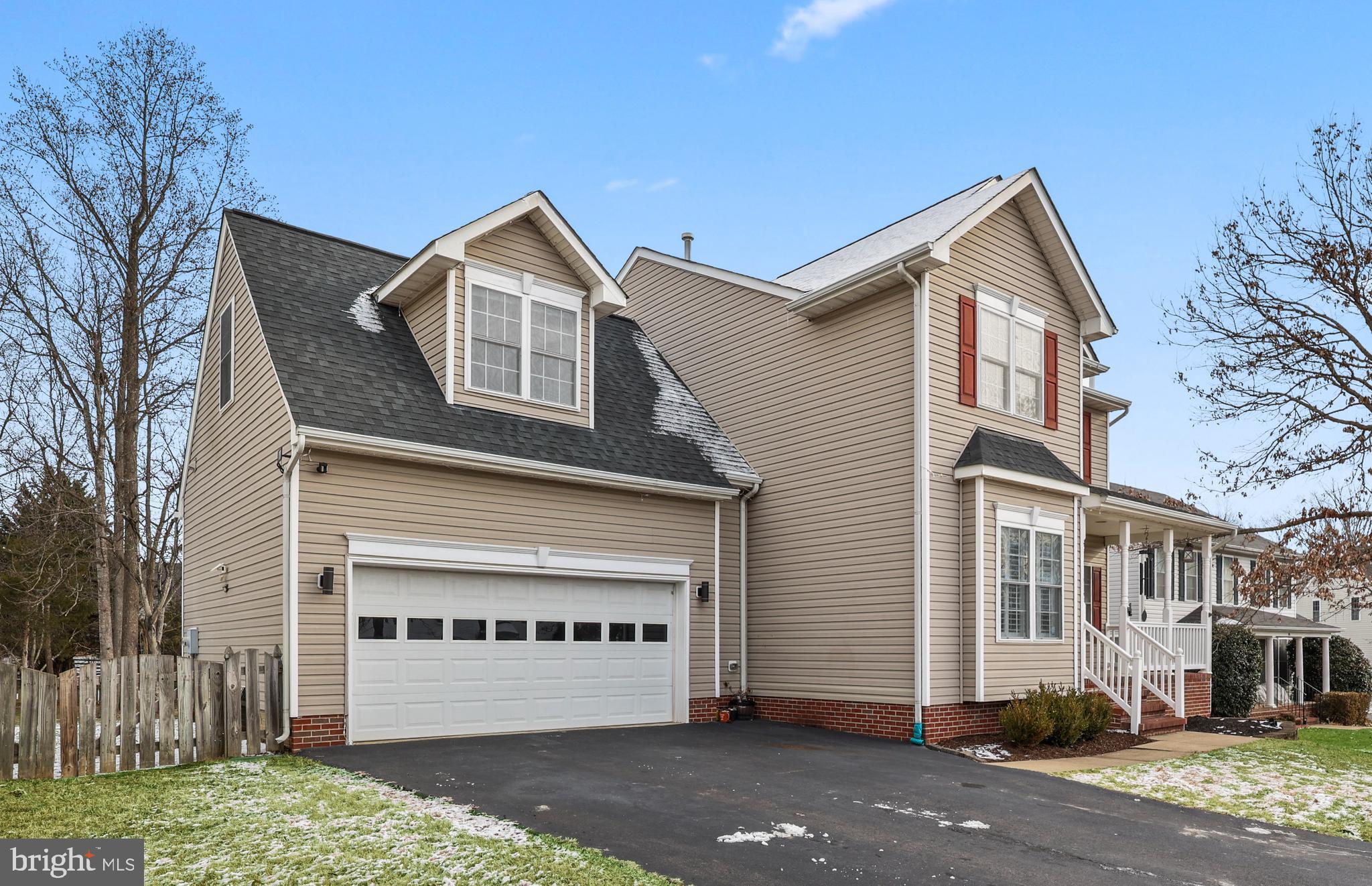 LEELAND STATION - Residential