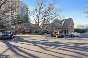 11735 BOWMAN GREEN DRIVE