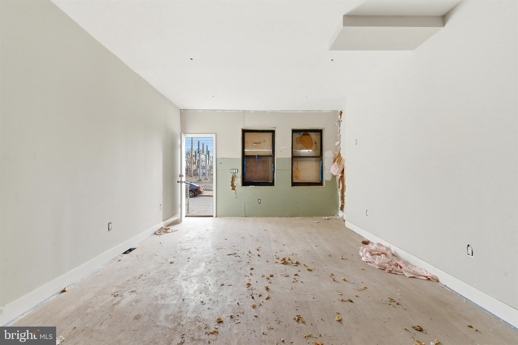 MANTUA - Residential