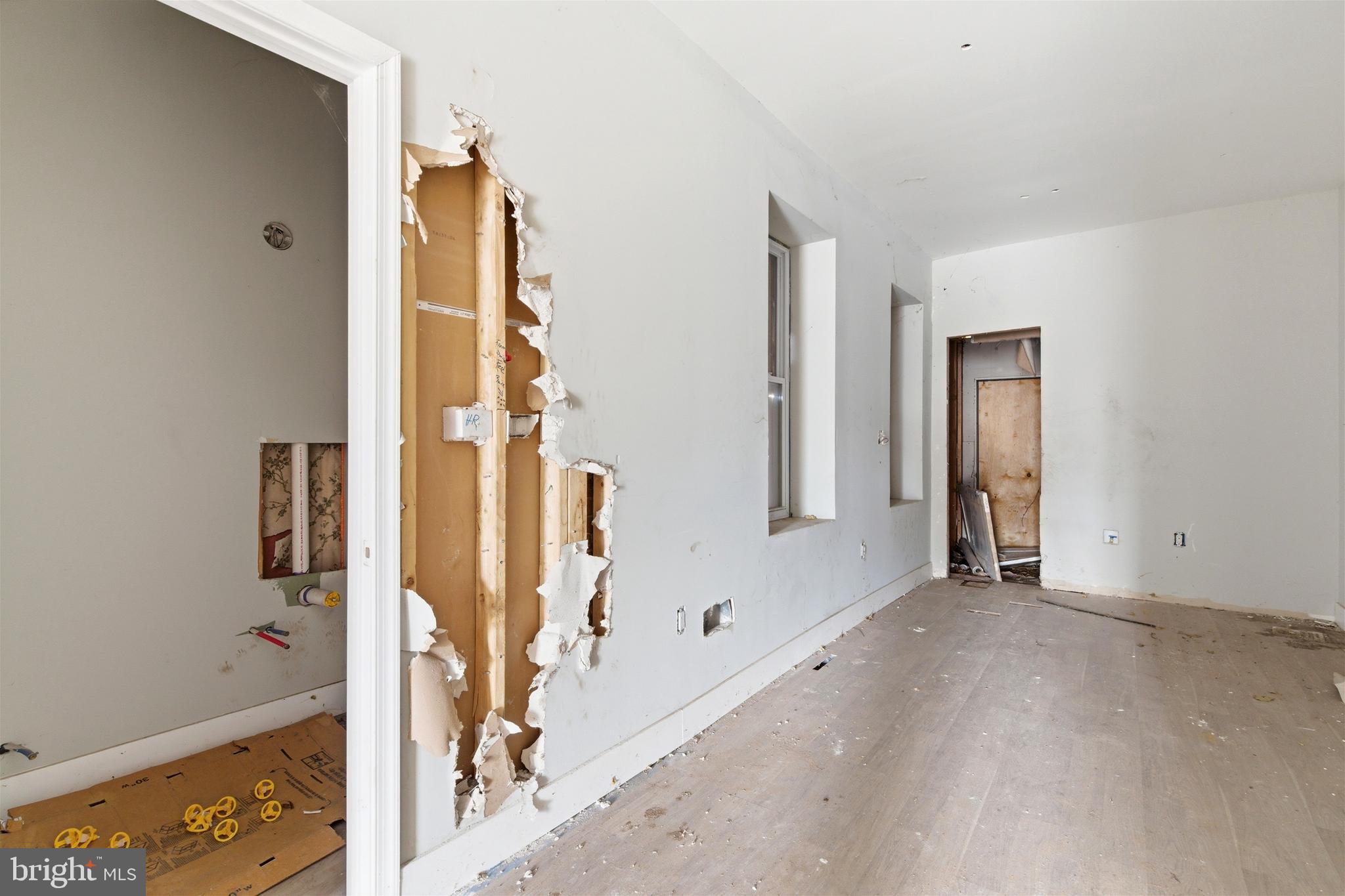 MANTUA - Residential