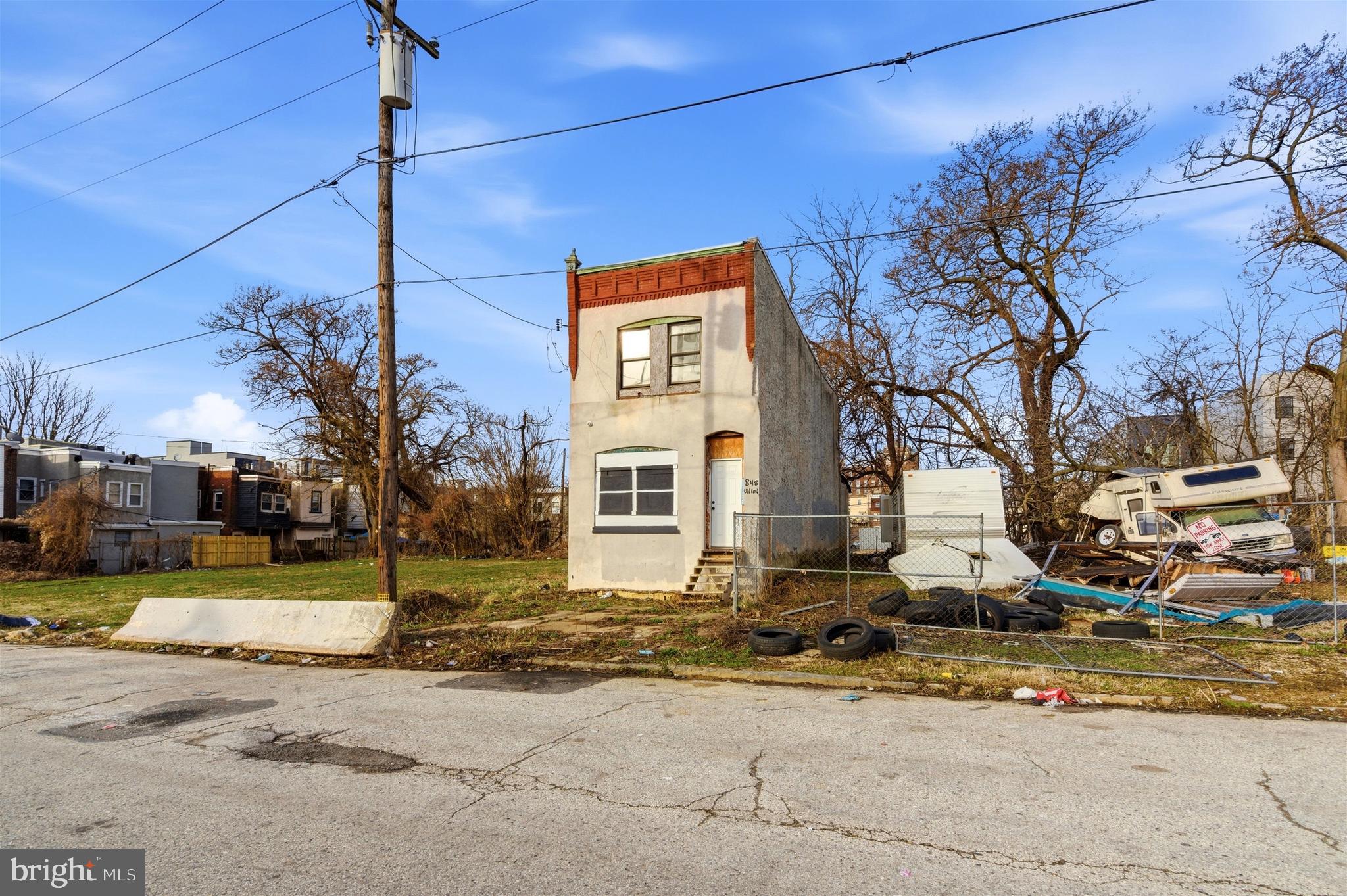 MANTUA - Residential