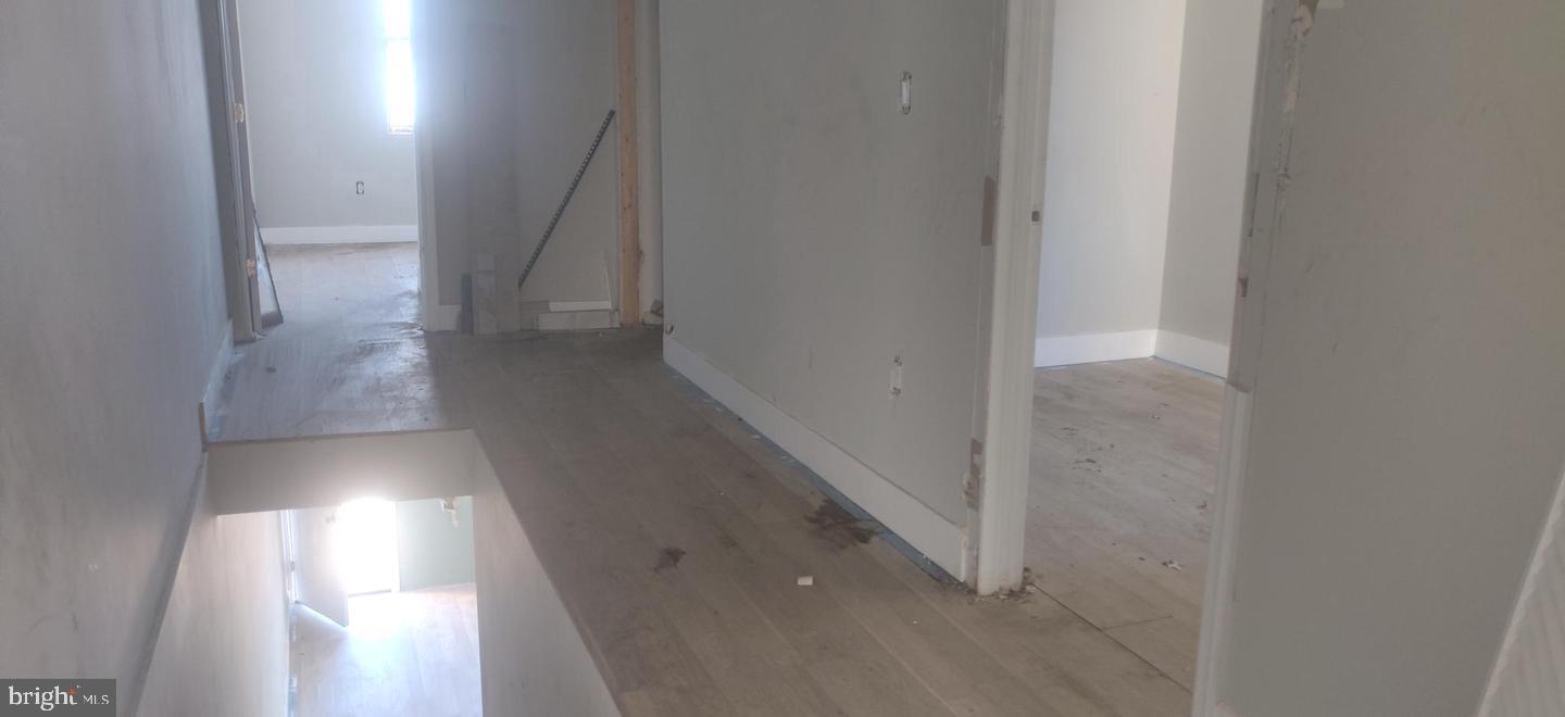 MANTUA - Residential