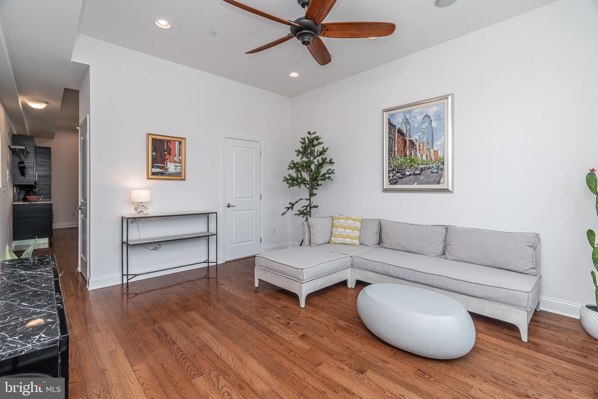 GRADUATE HOSPITAL - Residential