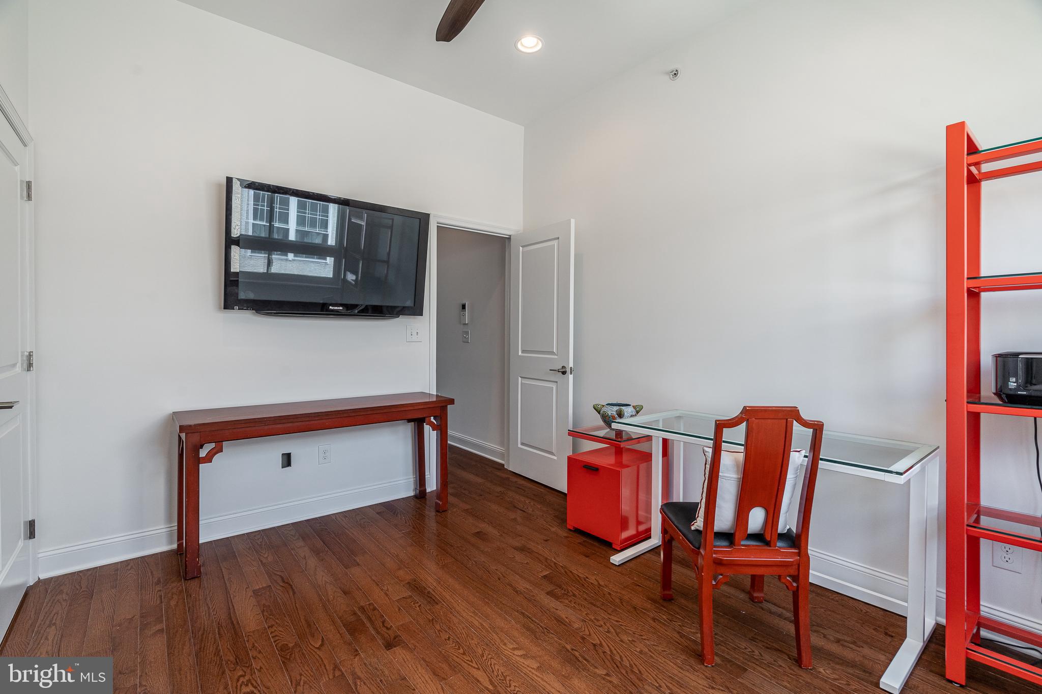 GRADUATE HOSPITAL - Residential